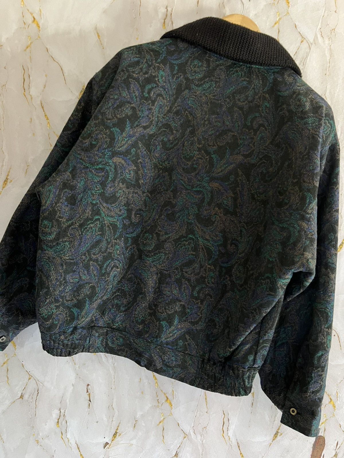 Vintage Vintage 90s Paisley Jacquard Bomber Jacket Knit Collar Trim Size US XXL / EU 58 / 5 - 8 Thumbnail