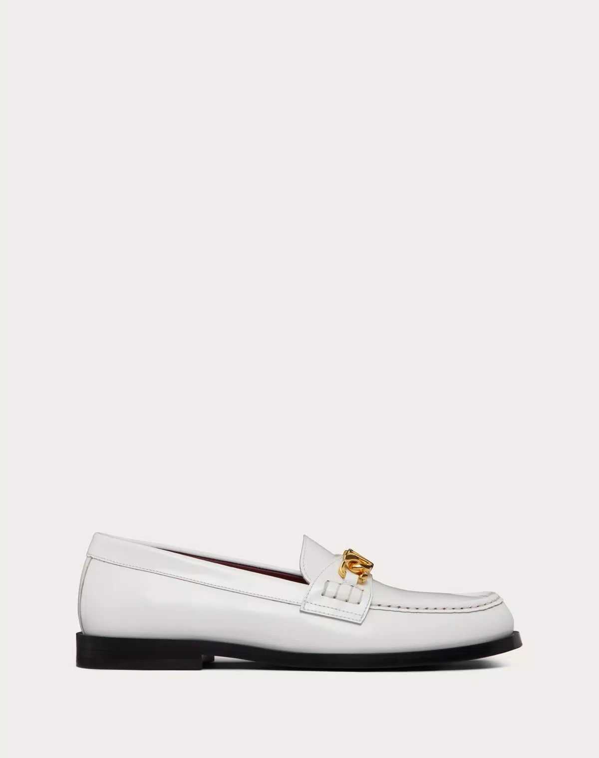 Valentino o1s1wg111125 Vlogo Chain Calfskin Loafers in White Size US 11.5 / IT 41.5 - 1 Thumbnail