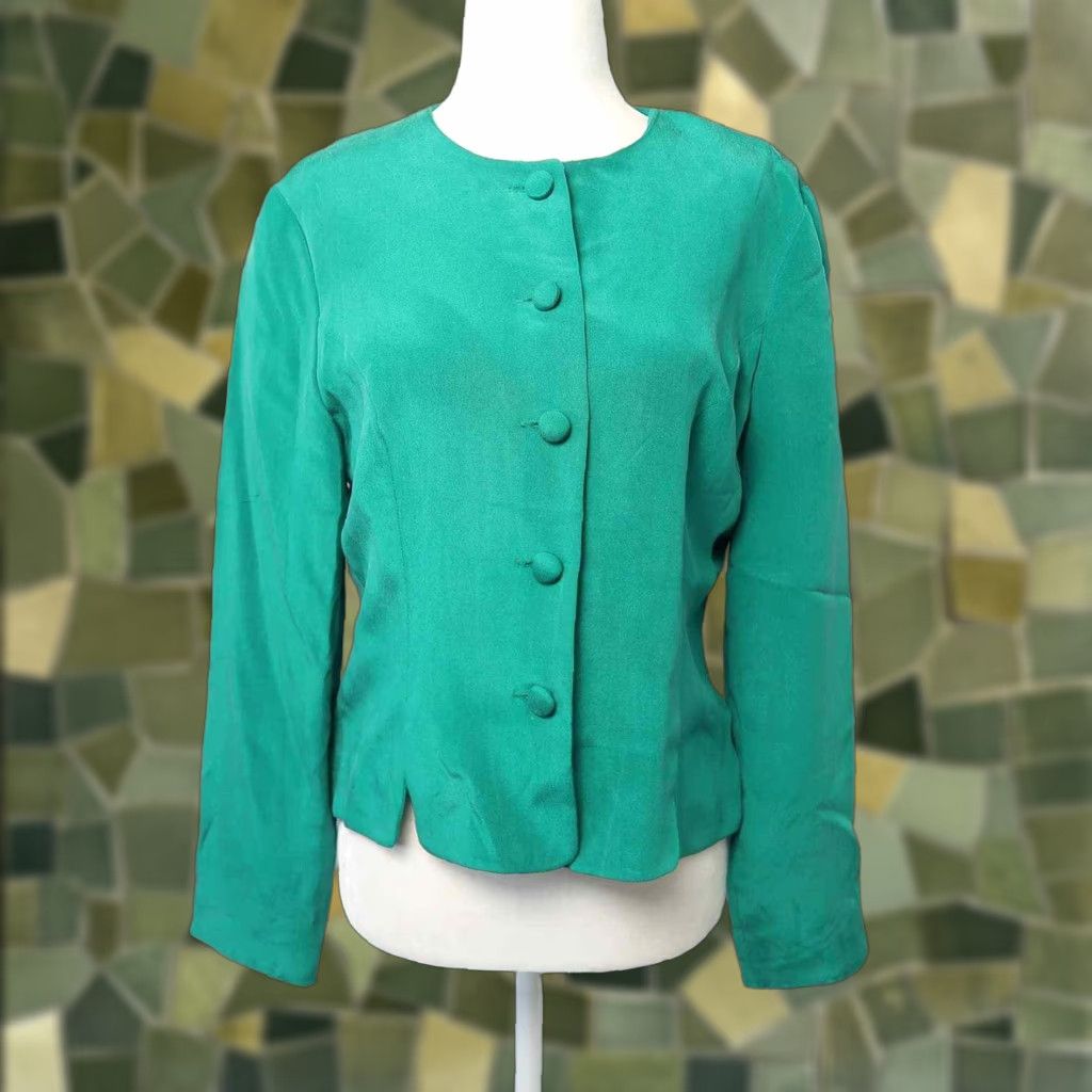 MAGGY LONDON VINTAGE Maggy London emerald green silk blazer jacket 6P Blazer Petite Womens 90s Emerald green Silk 1990s Size M / US 6-8 / IT 42-44 - 1 Thumbnail