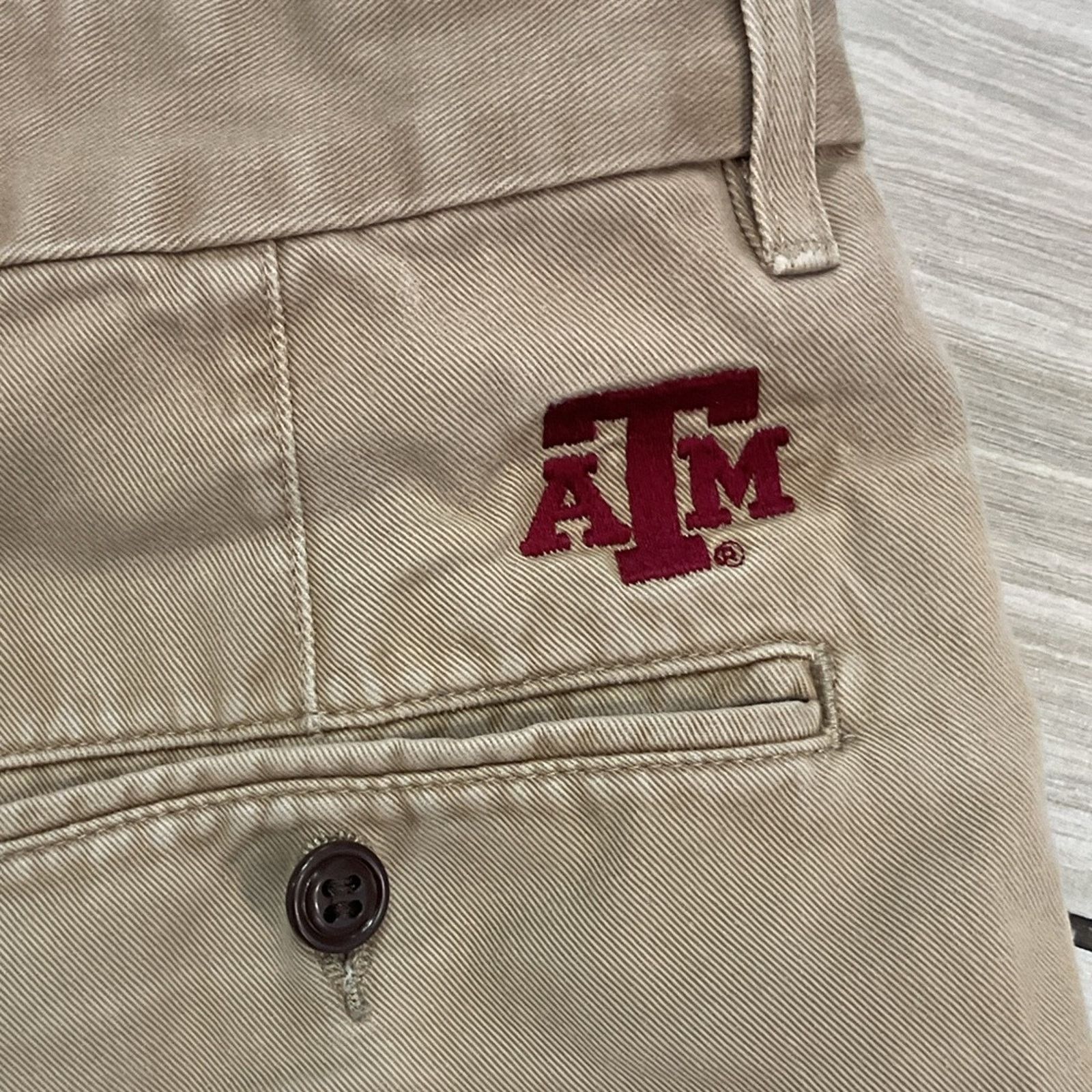 Dockers Dockers Texas A&M Gig ‘Em Aggies Shorts Size US 32 / EU 48 - 4 Thumbnail