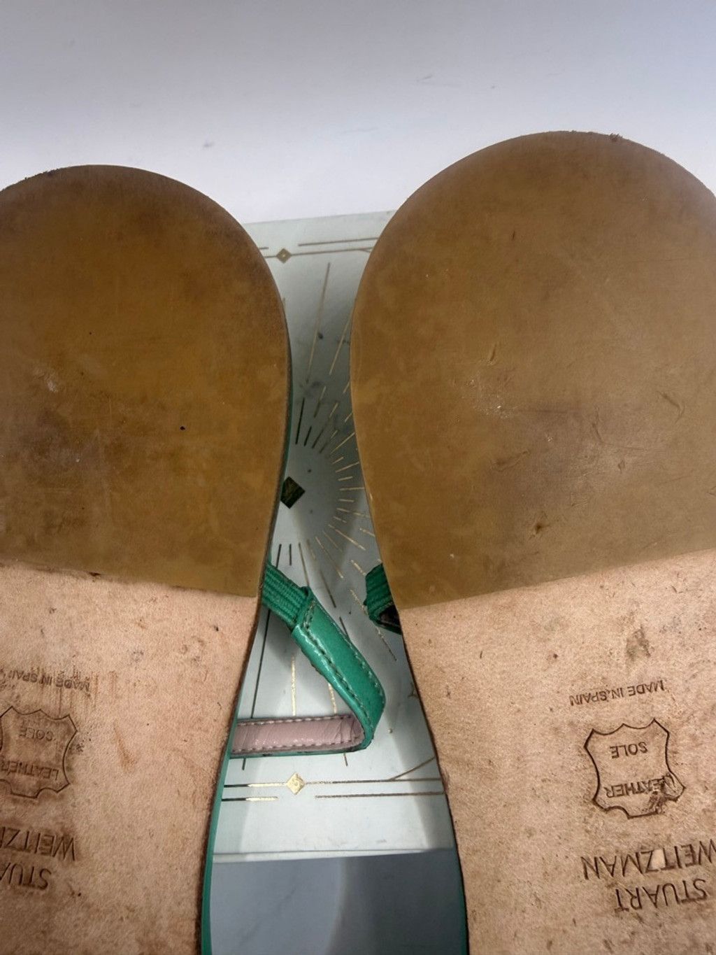 Stuart Weitzman Women's Stuart Weitzman Green Leather Thong Sandals 9 Size US 9 / IT 39 - 6 Thumbnail