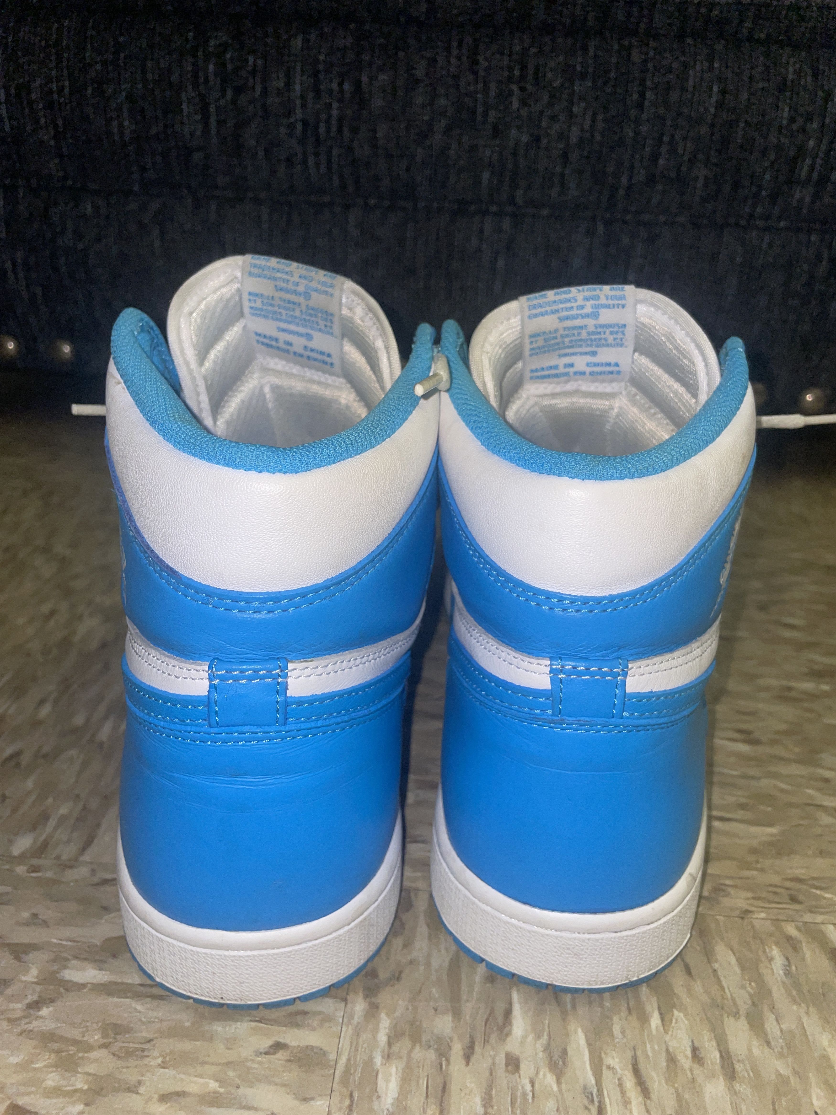 Jordan Brand Air Jordan 1 “UNC” (High OG or Retro) 2013 Size US 11.5 / EU 44-45 - 4 Thumbnail