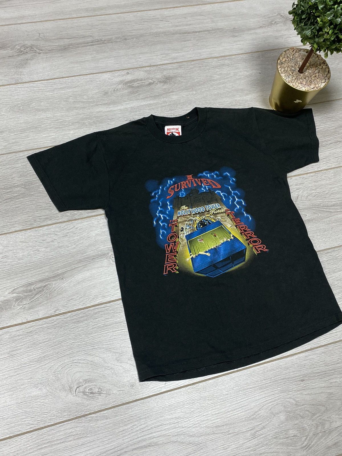 Disney Vintage 90’s USA Hollywood Tower of Terror Tee Size US S / EU 44-46 / 1 - 2 Thumbnail
