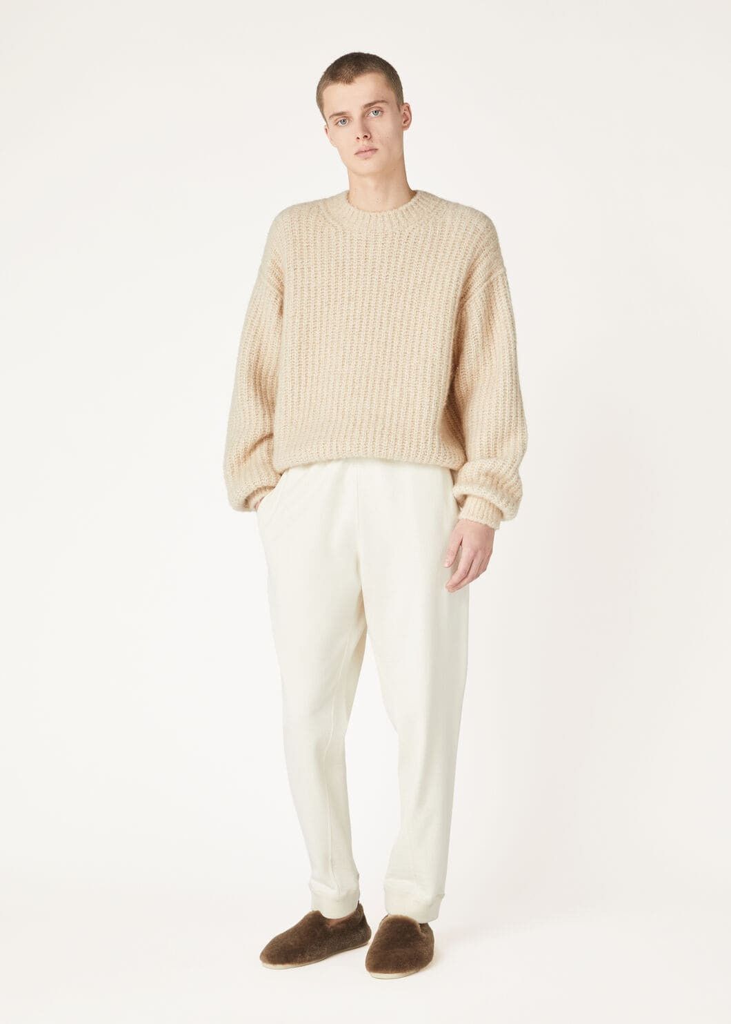 Loro Piana o1w1db10725 FAN5224 Cocooning Crewneck Sweater in Beige Size US S / EU 44-46 / 1 - 2 Thumbnail
