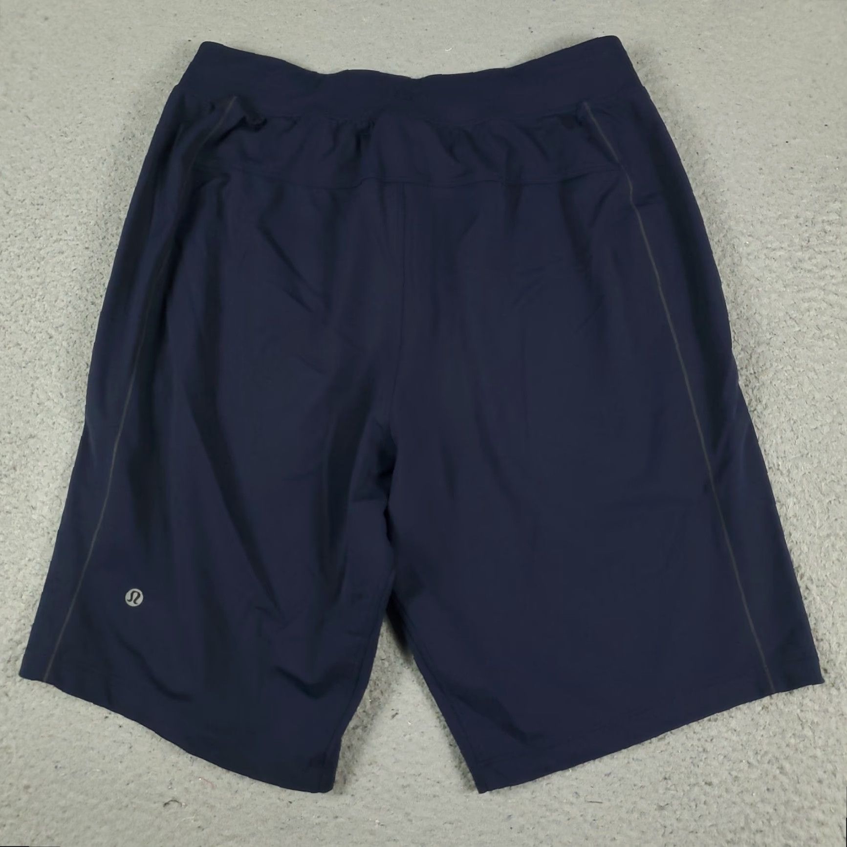 Lululemon Lululemon Shorts Mens M Blue Zipper Pockets Lace Tie Stretch Athletic Regular Size US 31 - 7 Thumbnail