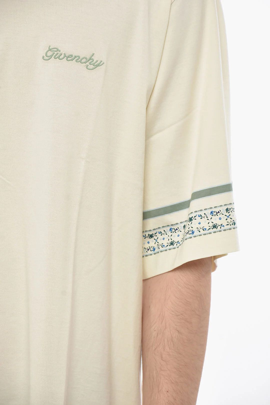 Givenchy og1mm0326 Cotton Crewneck T-Shirt in Beige Size US S / EU 44-46 / 1 - 3 Thumbnail