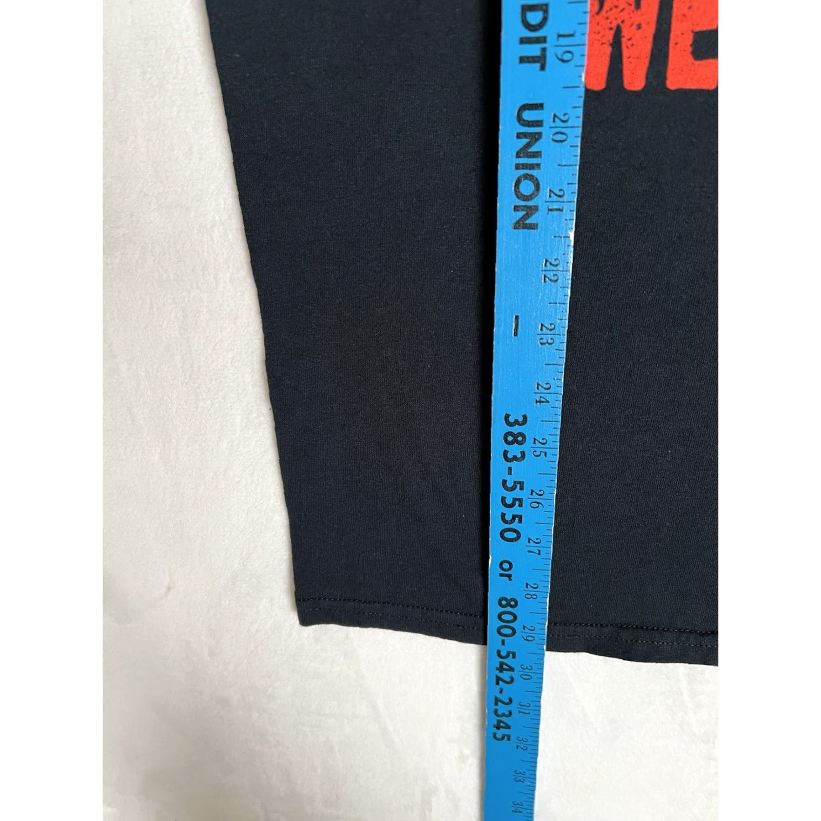Gildan AC/DC For Those About To Rock We Salute You Band T-Shirt Mens Size Large Size US L / EU 52-54 / 3 - 6 Thumbnail