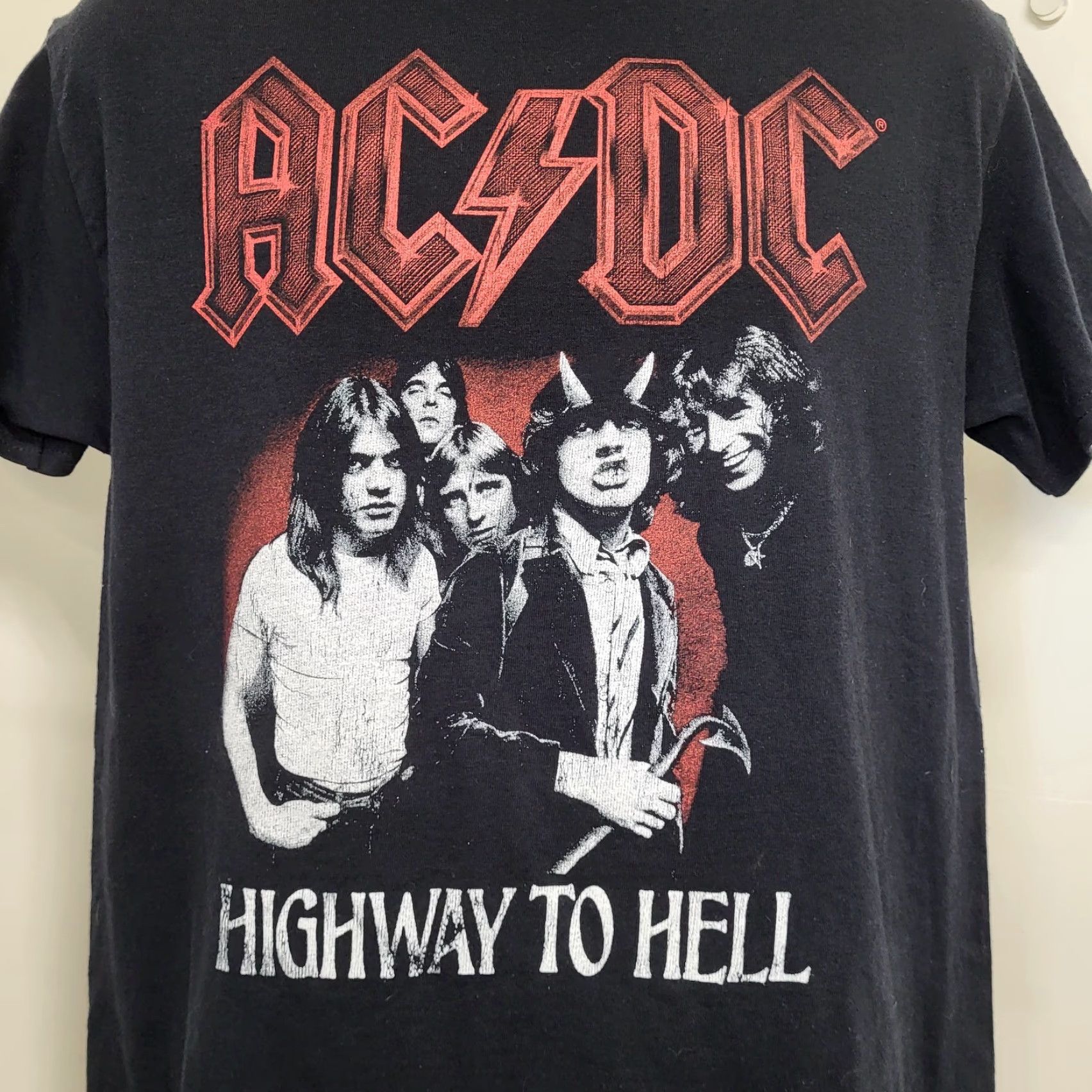 Vintage AC/DC Highway To Hell T-Shirt Men's Size M Black Short Sleeve Crew Neck Band Rock Music 80s Band Merch Holiday Sale Size US M / EU 48-50 / 2 - 2 Thumbnail