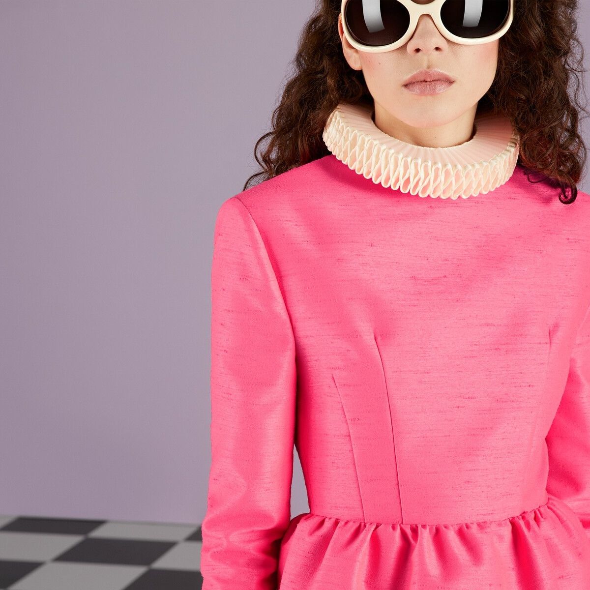 Gucci o1s1wg111025 Silk Blend Midi Dress With Collar in Pink Size M / US 6-8 / IT 42-44 - 4 Thumbnail