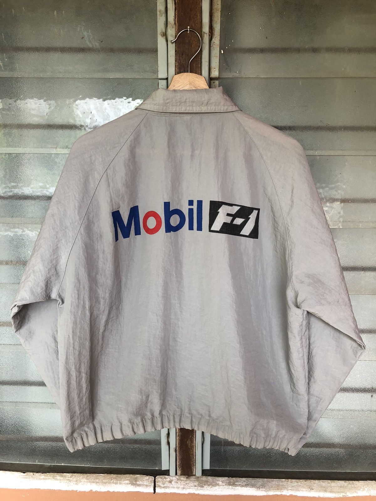 Formula 1 × Japanese Brand × Vintage Vintage Racing Mobil F-1 Light Jacket Size US L / EU 52-54 / 3 - 8 Thumbnail