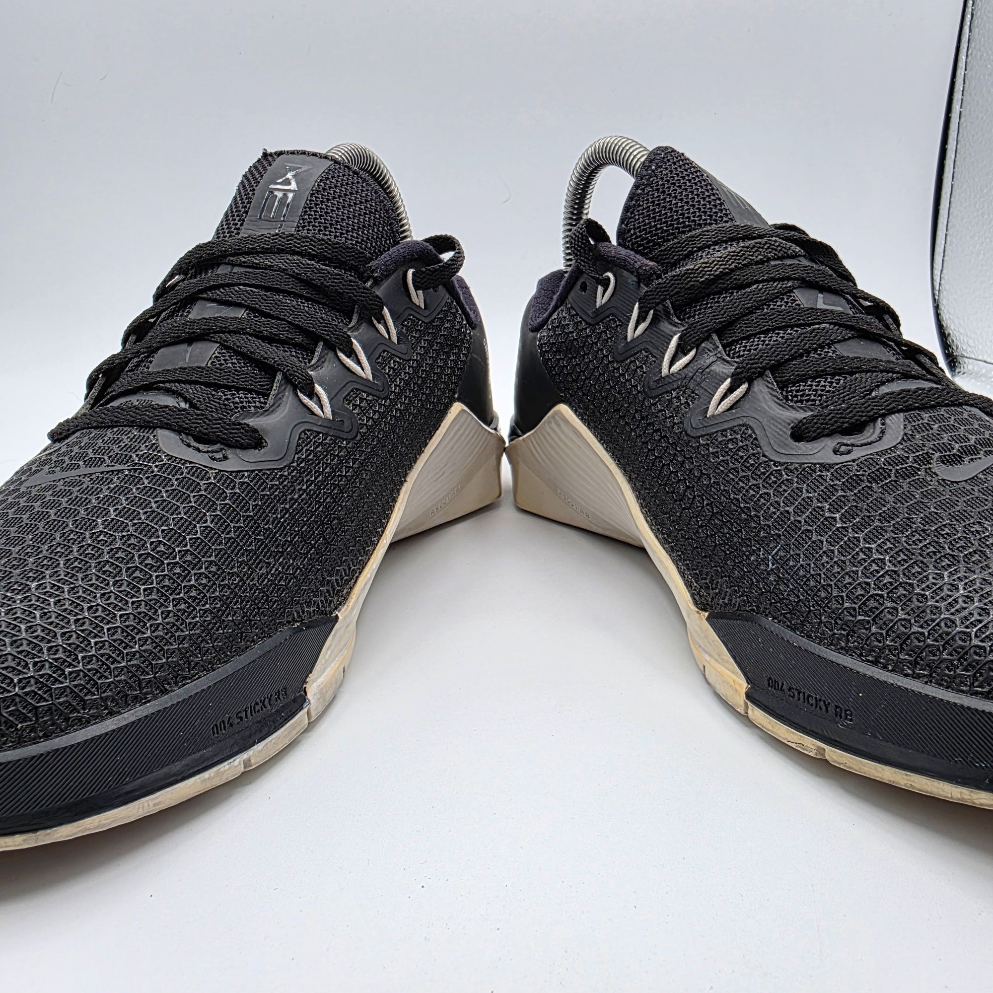 Nike Nike Metcon 5 Womens Size 7.5 Black White Sneakers Shoes Cr Size US 7.5 / EU 40-41 - 3 Thumbnail