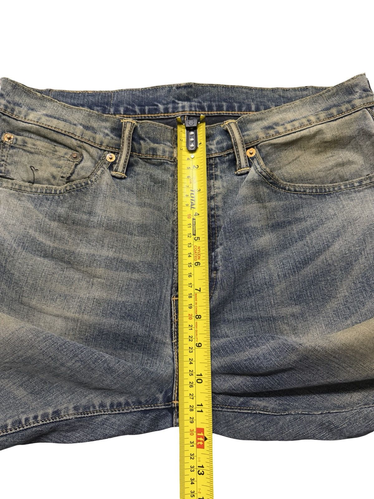 Levi's Vintage Levi’s 505 Denim Jeans | Vintage Heavy Fade | W33 Size US 33 - 14 Thumbnail