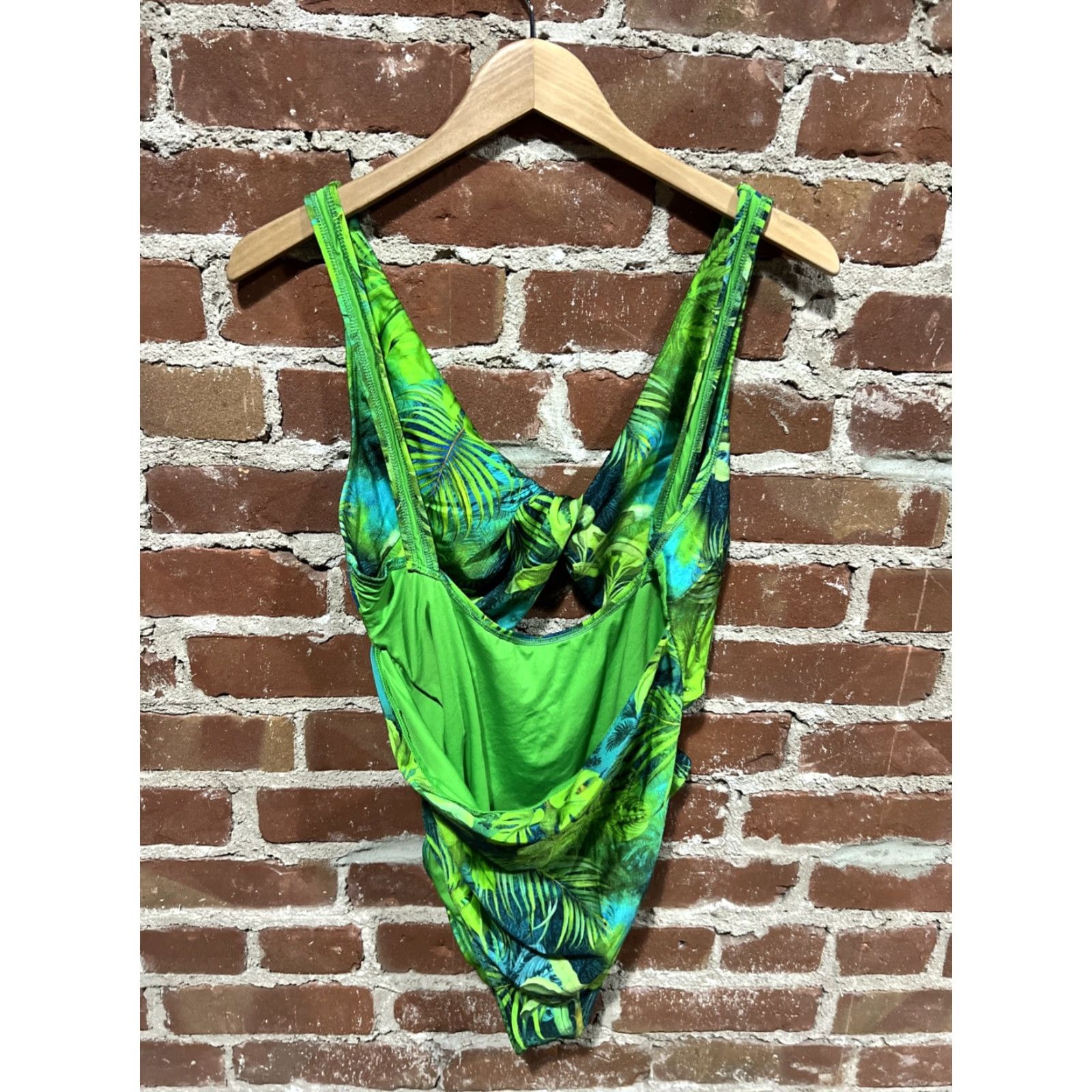 Asos ASOS Womens Swimsuit Floral Size 14 Green One Piece Fashion Designer Women Green Floral Lace Stretch Regular Polyester Elastodiene Size ONE SIZE - 3 Thumbnail