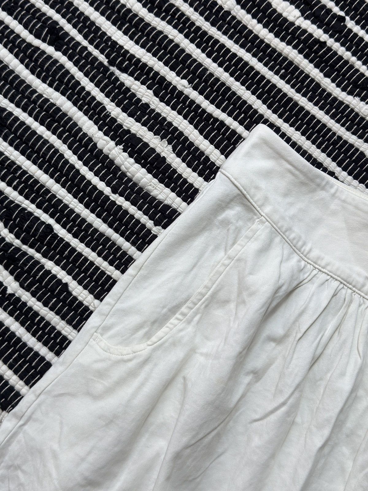 Adidas VINTAGE ADIDAS 2000s MINI SKIRT Size 25" / US 0 / IT 36 - 6 Thumbnail