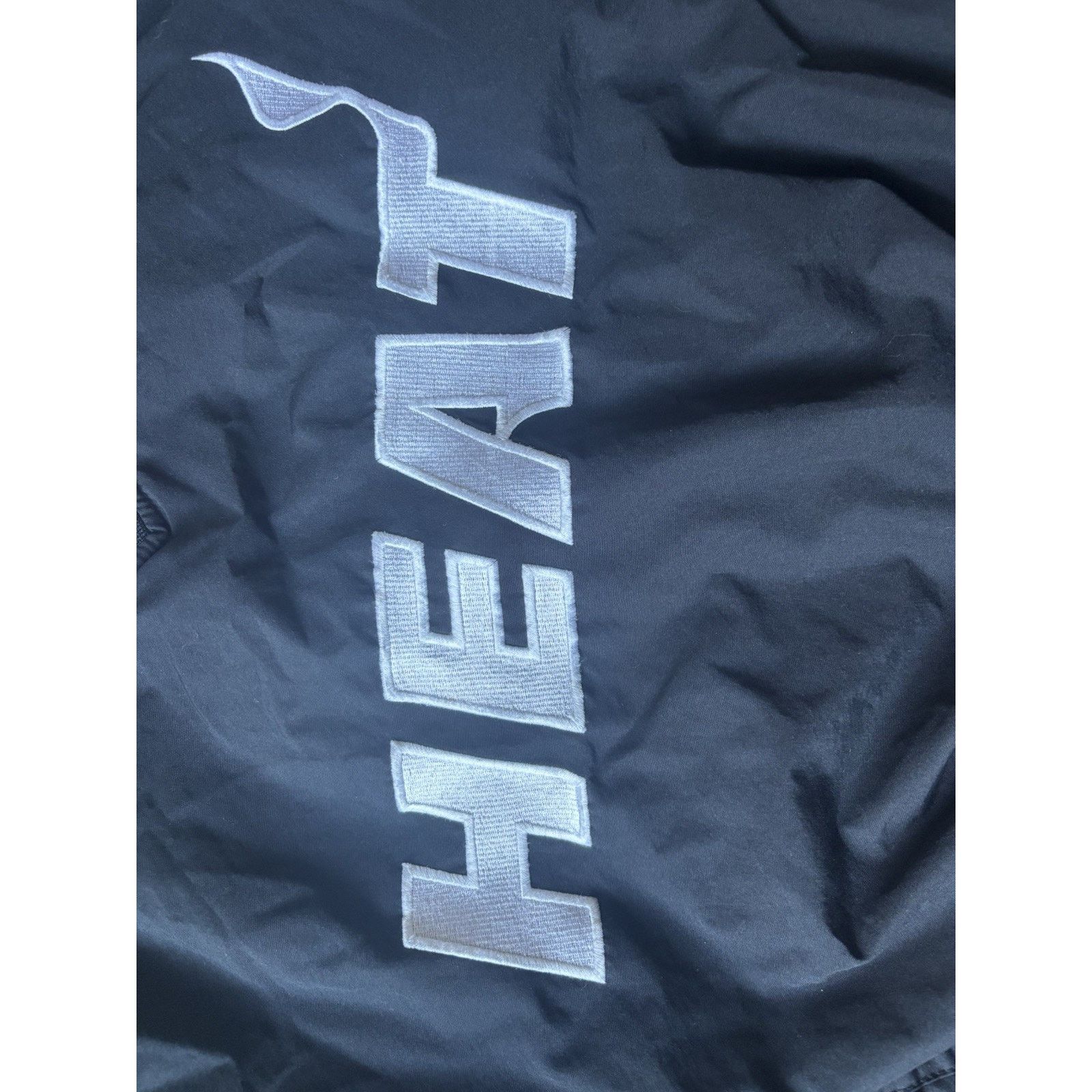 Starter Miami Heat Starter Windbreaker Pull Over Large 90’s Vintage Size US L / EU 52-54 / 3 - 7 Thumbnail