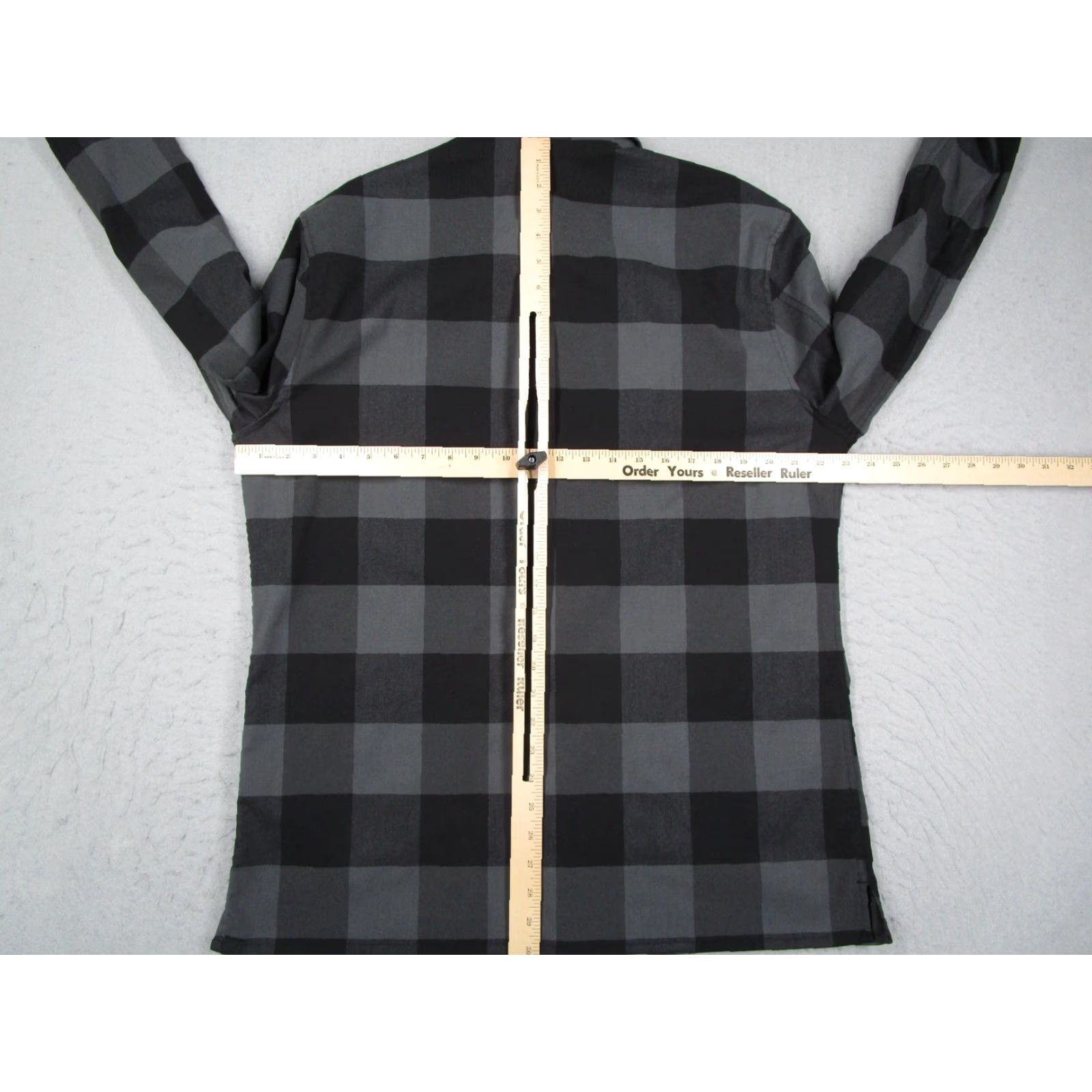 Lululemon Lululemon Athletica Shirt Mens Large Gray Plaid Long Sleeve Button Up Casual Size US L / EU 52-54 / 3 - 5 Thumbnail