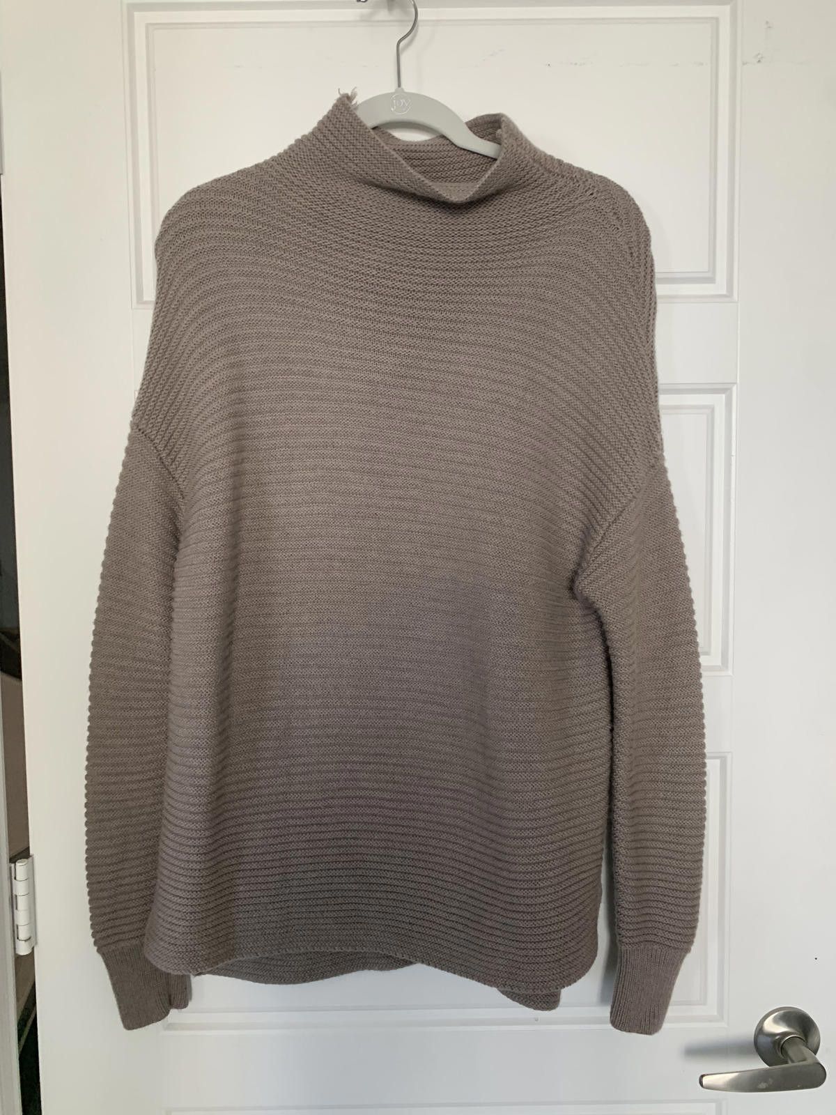 Other Atleta Knit Oversize Mauve Sweater Size M / US 6-8 / IT 42-44 - 1 Thumbnail