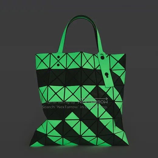 Issey Miyake Issey Miyake Color Block Luminous Bag Pearlescent Green Co Size ONE SIZE - 7 Thumbnail