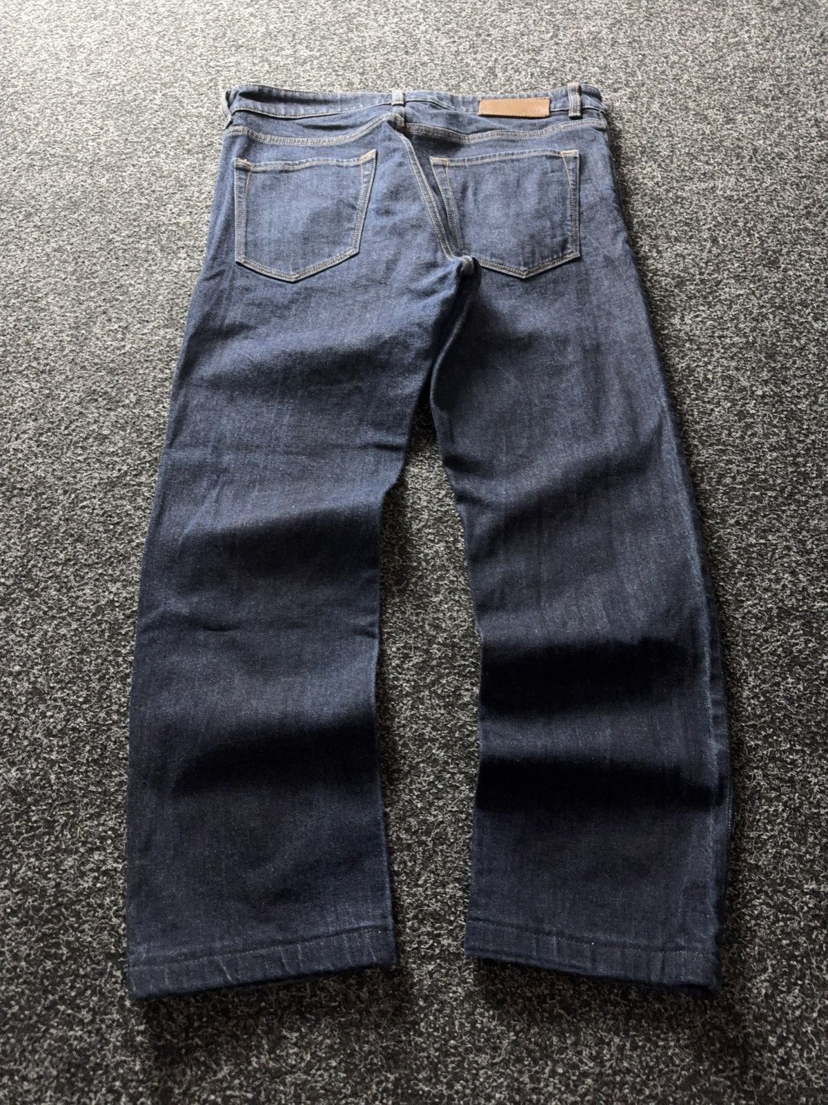 Hugo Boss Luxury Hugo Boss Candiani Denim Dark Blue Jeans Straight Fit Size US 33 - 12 Thumbnail