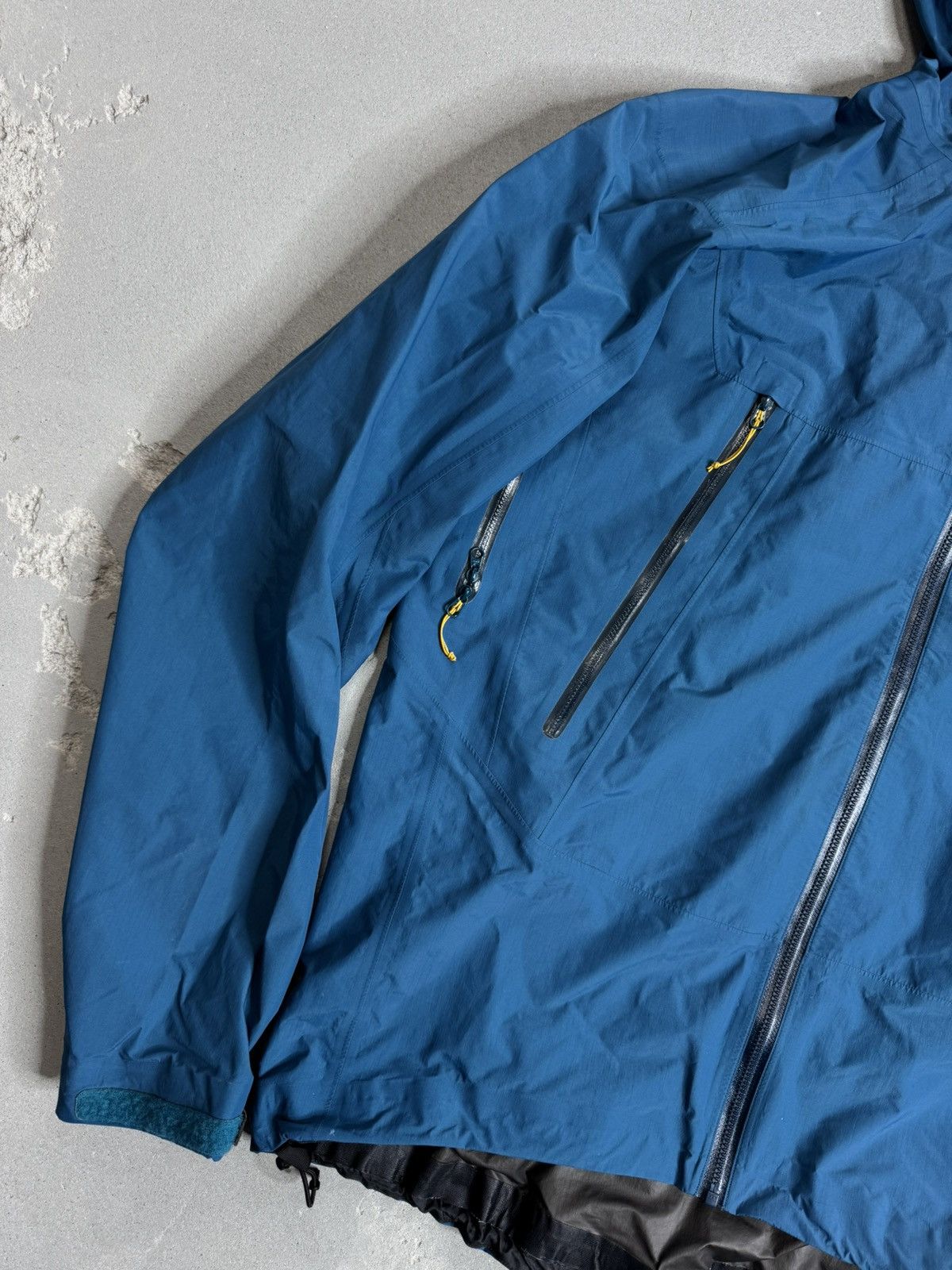 Arc'teryx × Goretex Arcteryx gore tex jacket Size US M / EU 48-50 / 2 - 5 Thumbnail