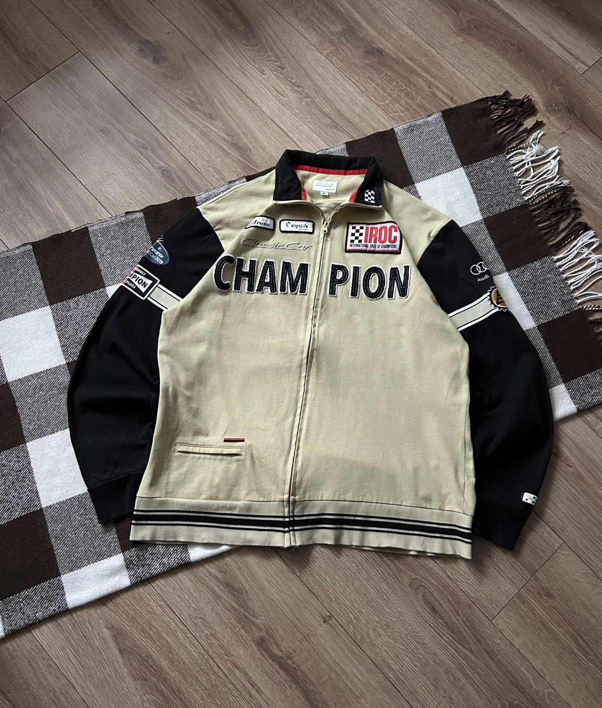Vintage Vintage Champion Racing Audi zip-sweatshirt Iroc Size US XL / EU 56 / 4 - 1 Thumbnail