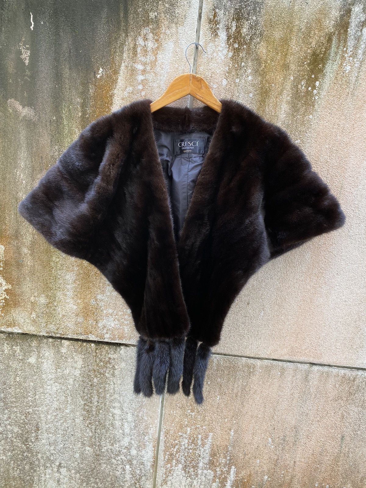 Japanese Brand × Sagafurs 💥best offer💥CRESCE EXCELLENT MOONRAI FUR V VEST NICE DESIGN Size ONE SIZE - 5 Thumbnail