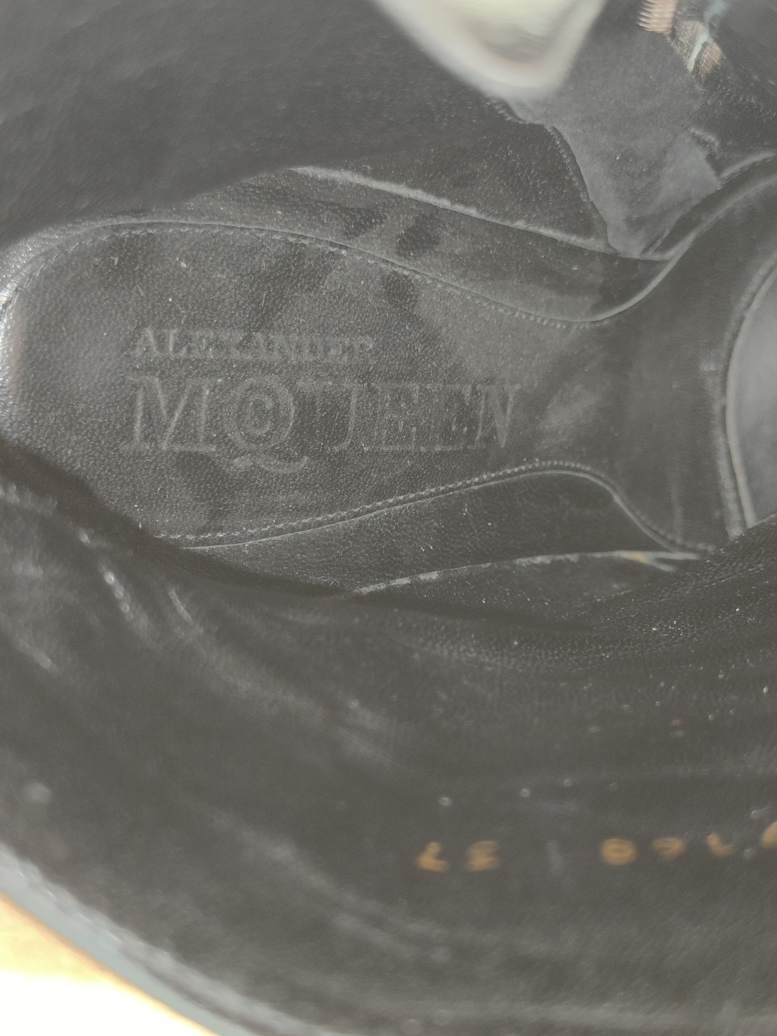 Alexander McQueen Alexander McQueen Buckled Latch Heel Boots Size US 7 / IT 37 - 12 Thumbnail