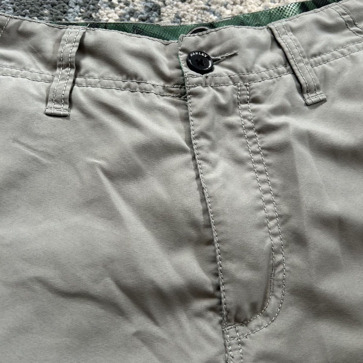 Oakley OAKLEY NYLON POLYESTER HYBRiD SWiM TRUNKS CARGO SHORTS Size US 30 / EU 46 - 5 Thumbnail