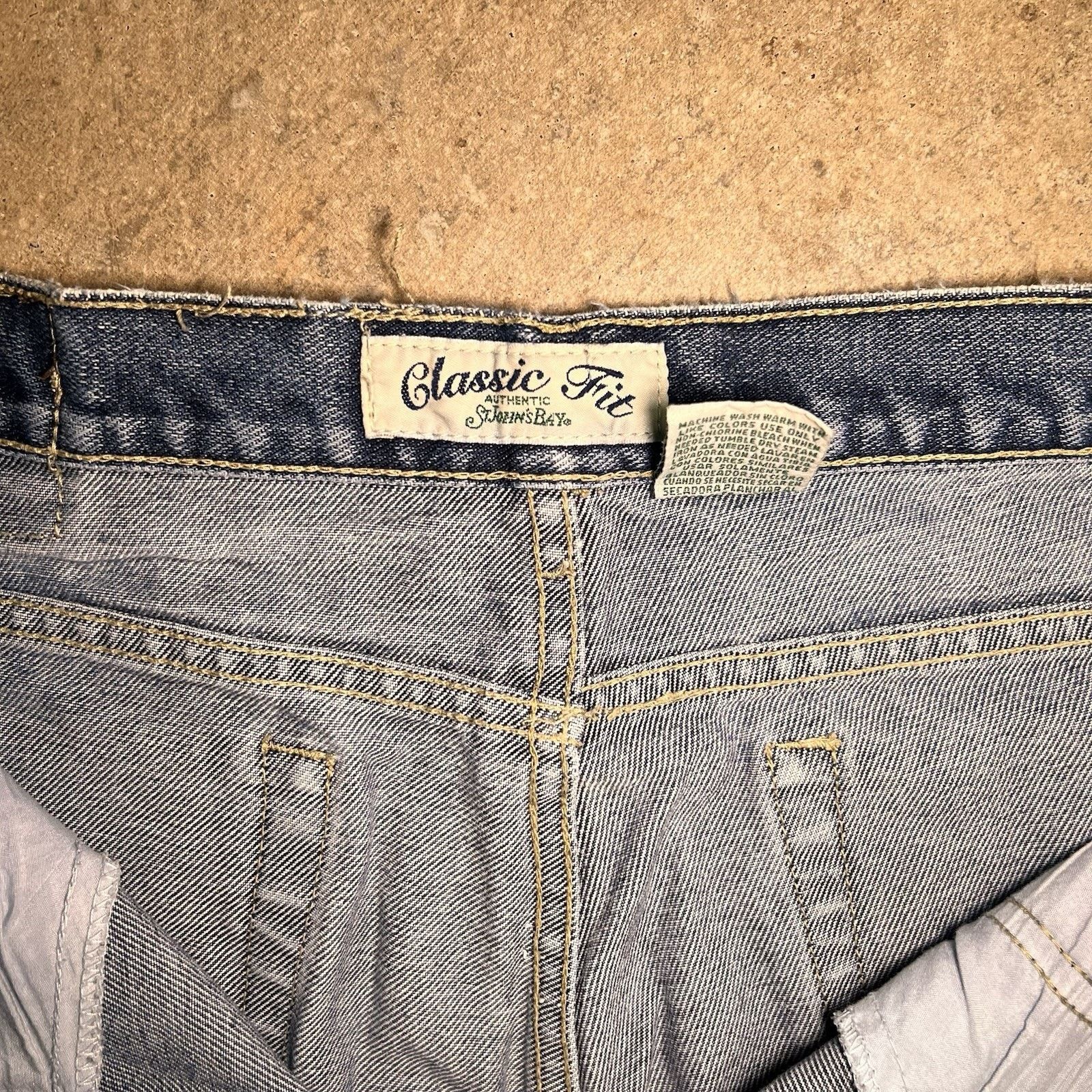 St. Johns Bay St. John's Bay Classic Fit Women's size 16T Jeans Vintage Size 38" / US 16 / IT 52 - 2 Thumbnail