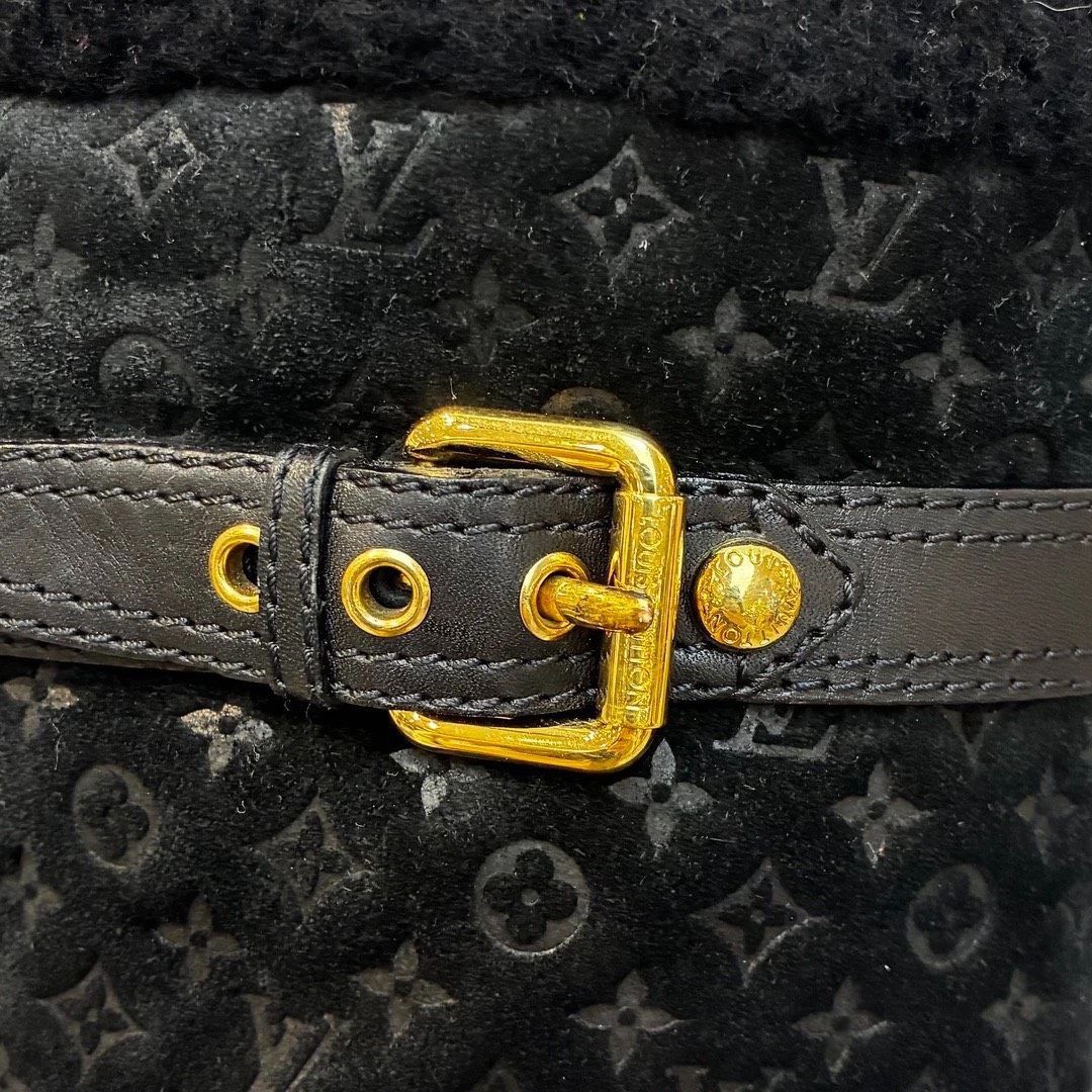 Louis Vuitton Louis Vuitton Snowball line boots in black Size US 6 / IT 36 - 4 Thumbnail