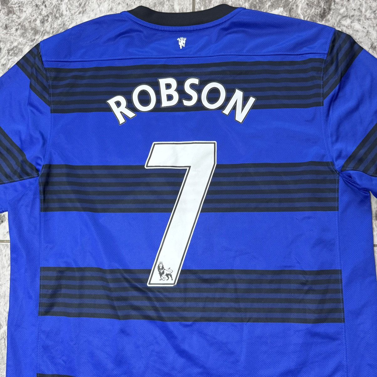 Nike Nike 2011-13 MANCHESTER UNITED SHIRT Size US L / EU 52-54 / 3 - 10 Thumbnail