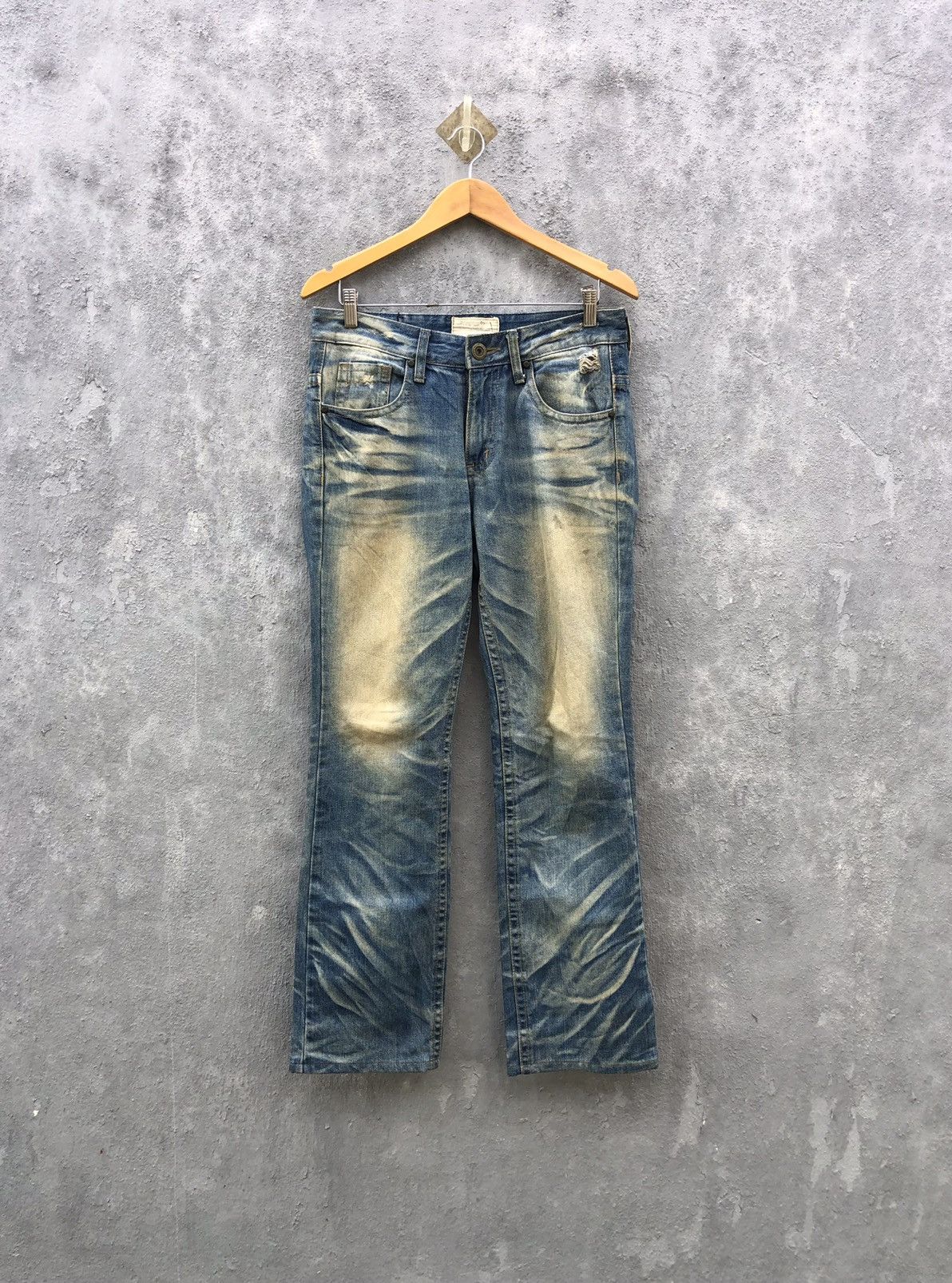 If Six Was Nine Lolita Flared Jeans Size US 31 - 1 Thumbnail