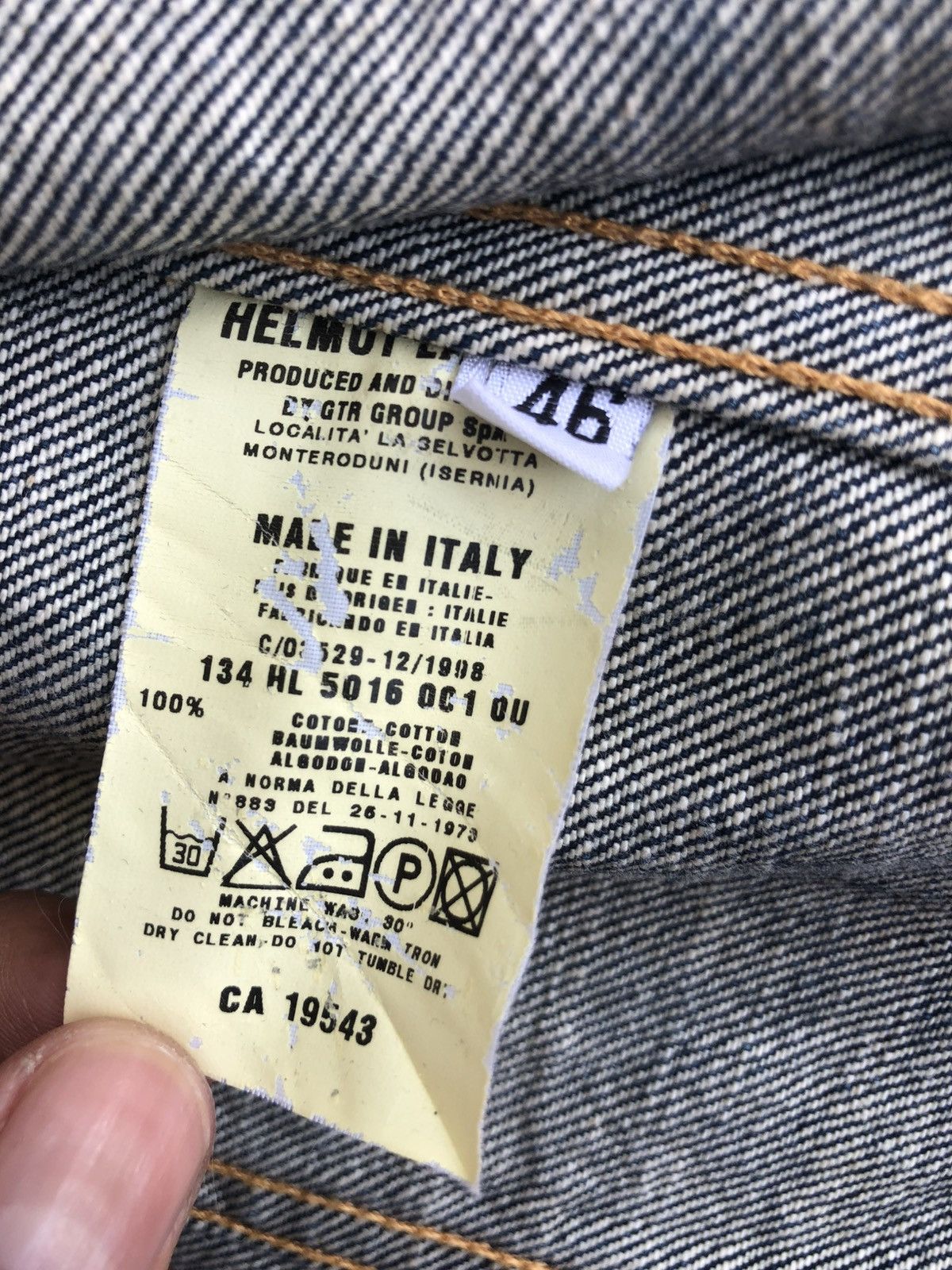 Helmut Lang Helmut Lang Denim Jacket Classic Denim Distressed Size US L / EU 52-54 / 3 - 21 Thumbnail