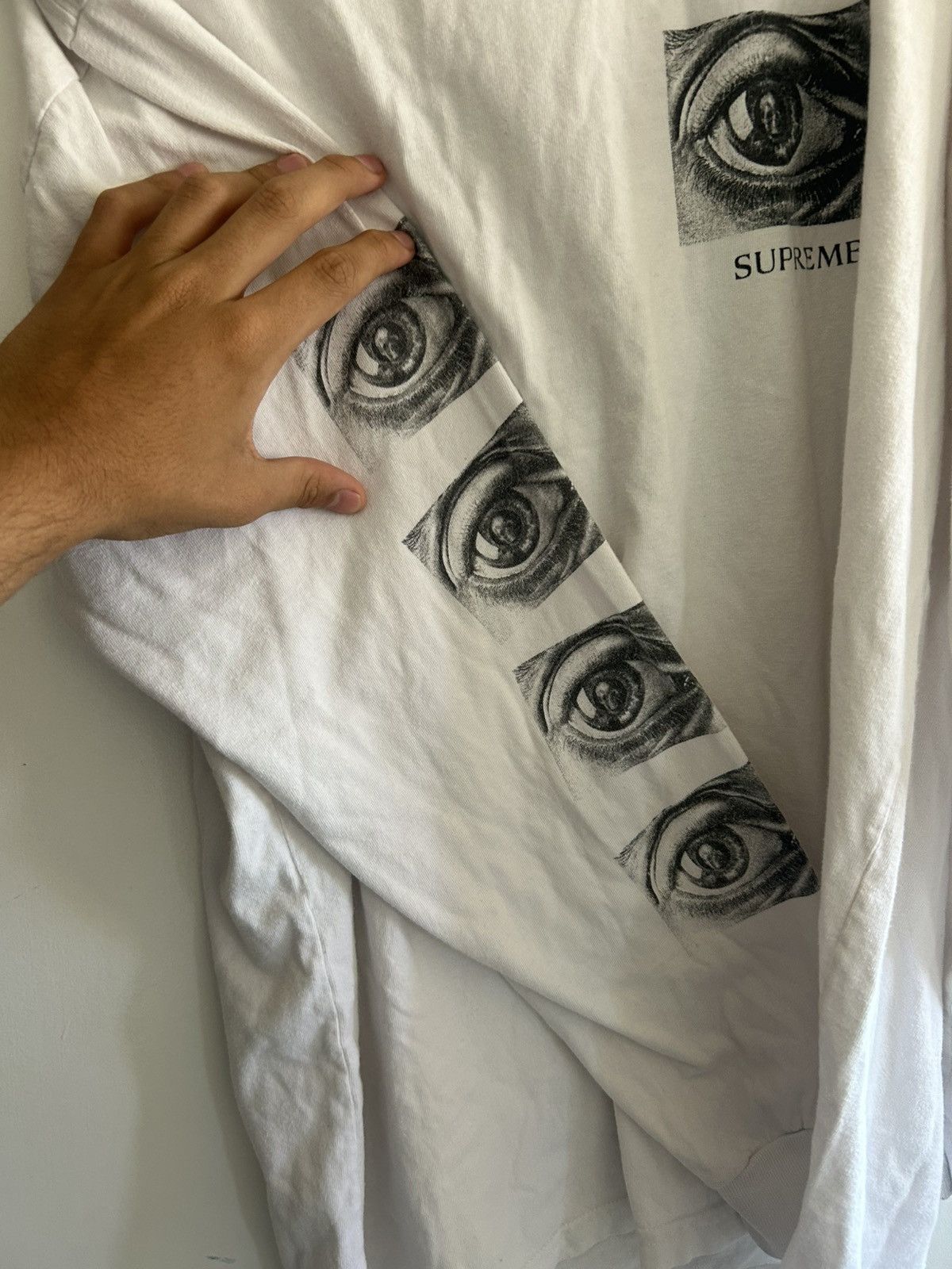 Supreme SUPREME MC ESCHER EYE LONG SLEEVE SS17 Size US L / EU 52-54 / 3 - 3 Thumbnail