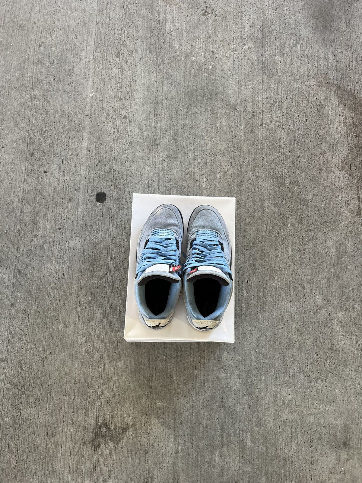 Jordan Brand Jordan 4 Retro University Blue Size US 10.5 / EU 43-44 - 6 Thumbnail