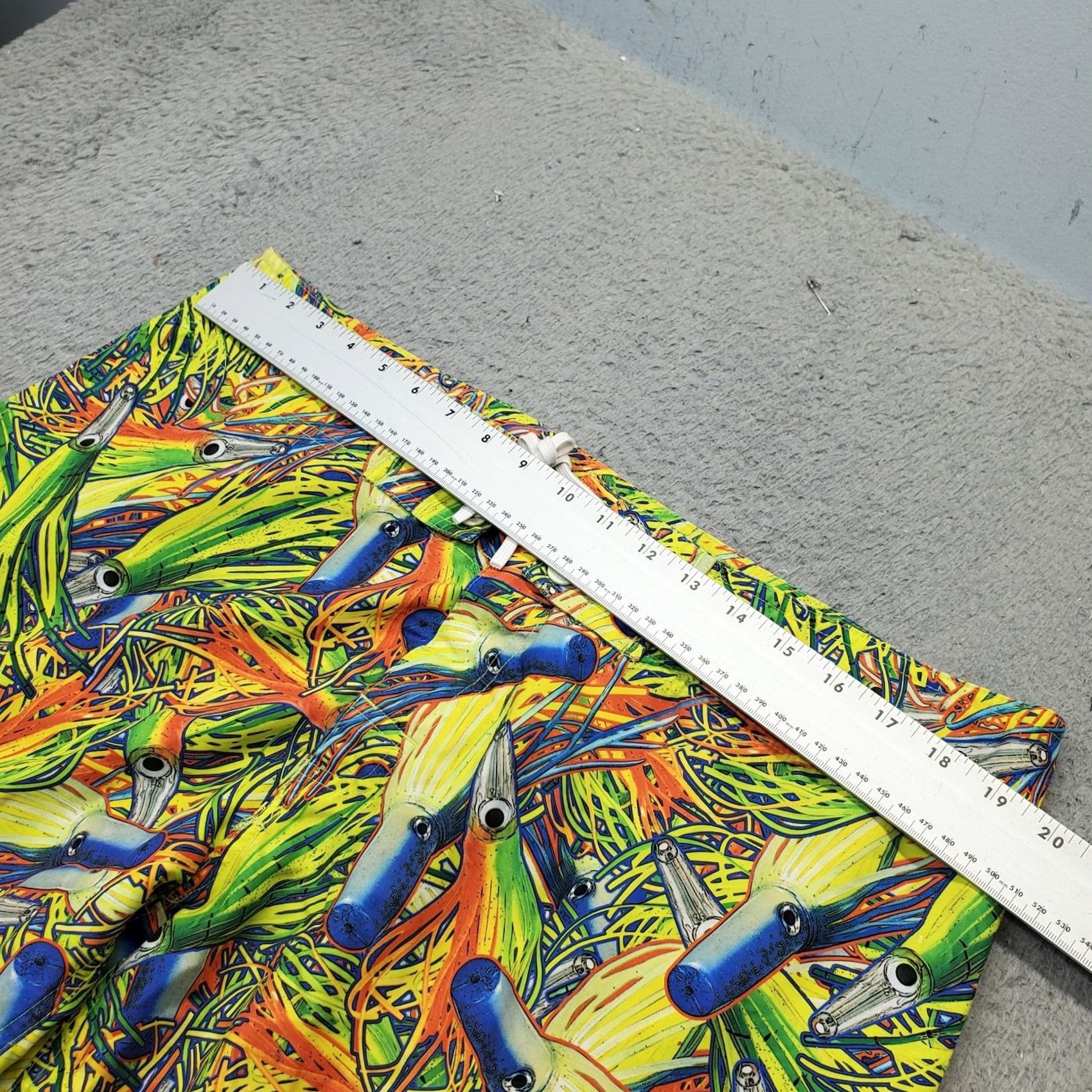 Vintage Columbia Mens 38 Multi Squid Lure Print PFG Fishing Board Shorts Shirt Bottom Mens Size US 38 / EU 54 - 3 Thumbnail