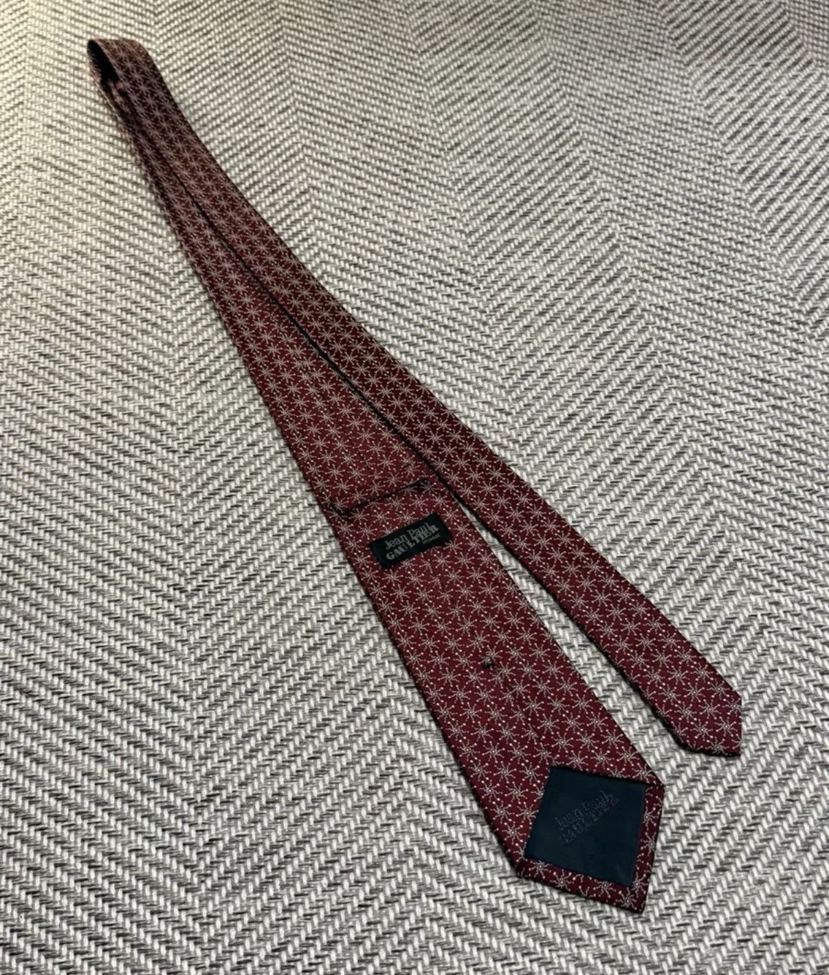 Jean Paul Gaultier Jean Paul Gaultier Chainmail Burgundy Radiant Floral Tie K23 Size ONE SIZE - 7 Thumbnail
