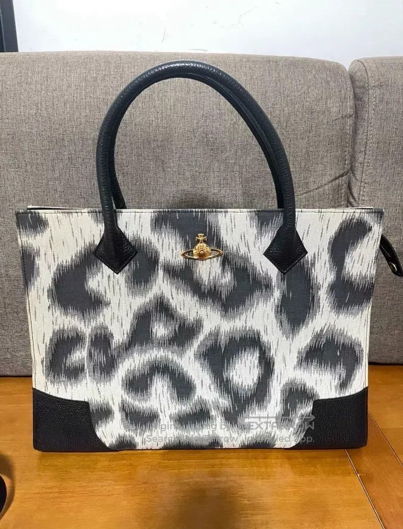 Vivienne Westwood Vivienne Westwood size os Vintage Saturn black and white le Size ONE SIZE - 1 Thumbnail