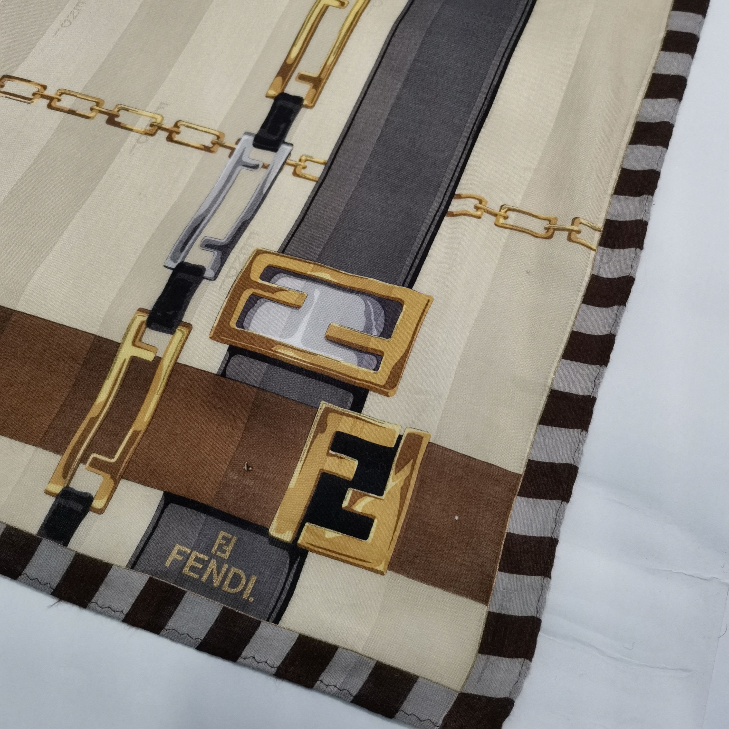 Fendi FENDI HANDKERCHIEF/ BANDANA/ SCARF Size ONE SIZE - 7 Thumbnail