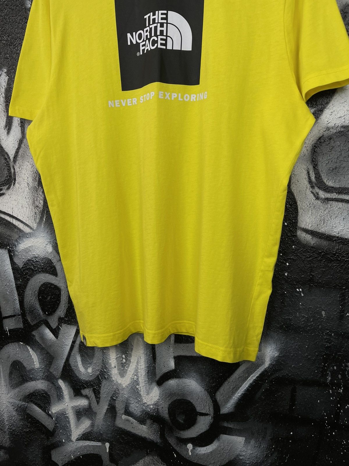 The North Face The North Face Big Logo Yellow T-Shirt Men’s Size L Size US L / EU 52-54 / 3 - 7 Thumbnail