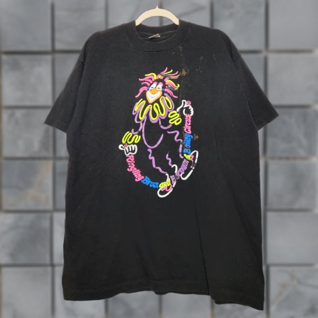 Fruit Of The Loom VINTAGE Ringling Brothers Barnum Bailey Puff Print Clown Circus Single Stitch Shirt XL Black Mens Size ONE SIZE - 1 Thumbnail