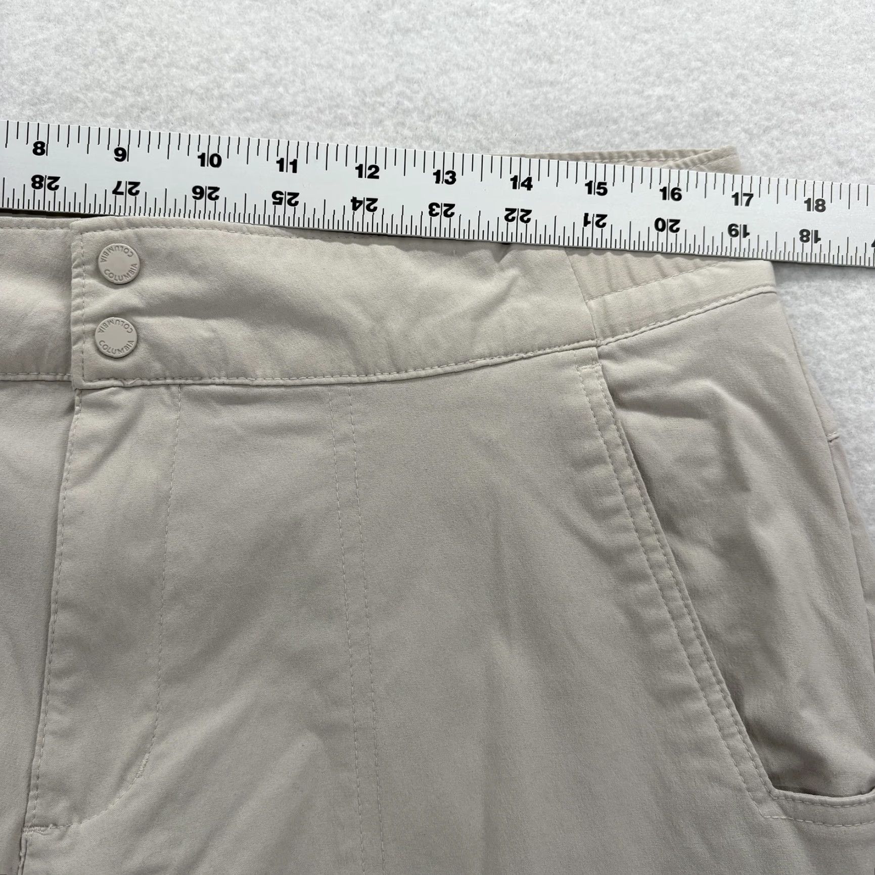 Vintage Womens Columbia Hiking Pants 14 Beige Nylon Stretch Cargo Roll Up Outdoor Travel Size 36" / US 14 / IT 50 - 6 Thumbnail