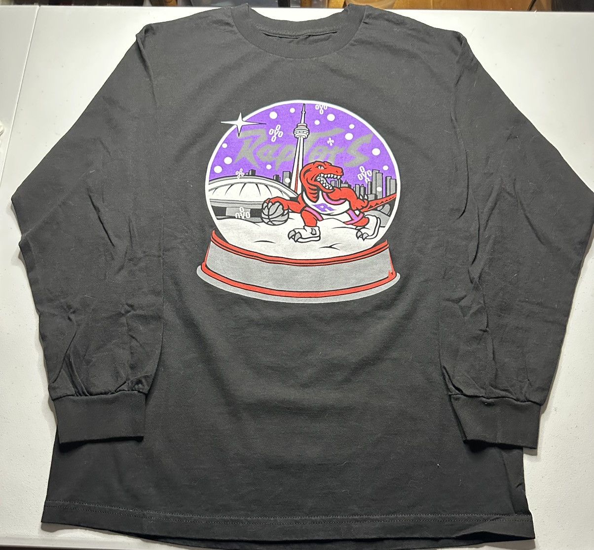 NBA × October's Very Own OVO Toronto Raptors 2019 Christmas Day LongSleeve shirt Size US L / EU 52-54 / 3 - 1 Thumbnail