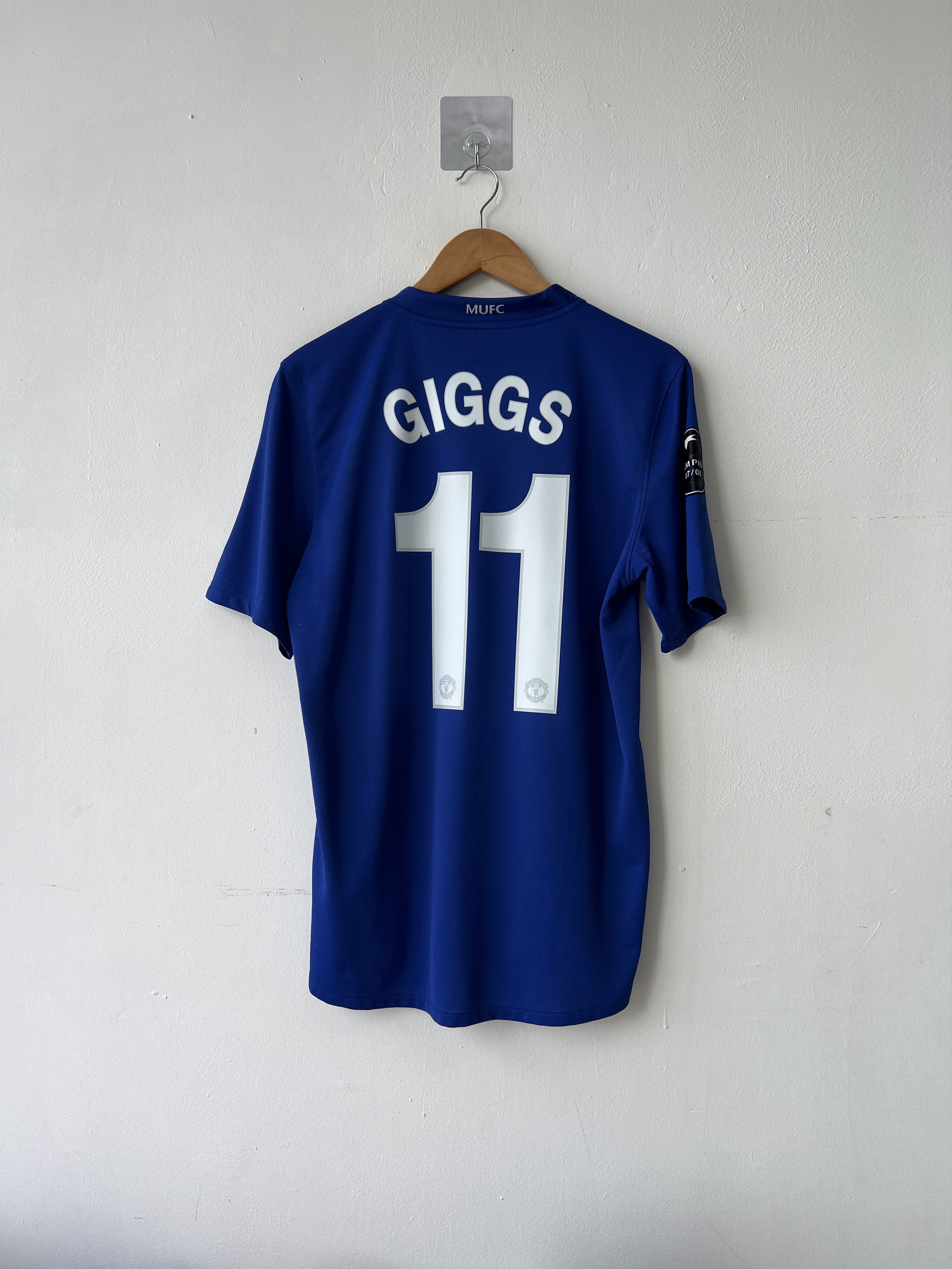 Nike (M) Manchester United 2008-09 Third Kit Giggs #11 Size US M / EU 48-50 / 2 - 1 Thumbnail
