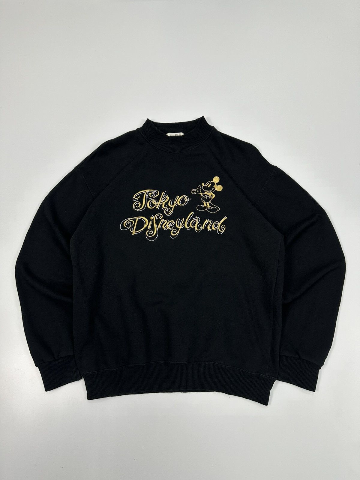 Disney × Mickey Mouse Vintage Mickey Tokyo Disneyland Crewneck Sweatshirt A619 Size US L / EU 52-54 / 3 - 1 Thumbnail