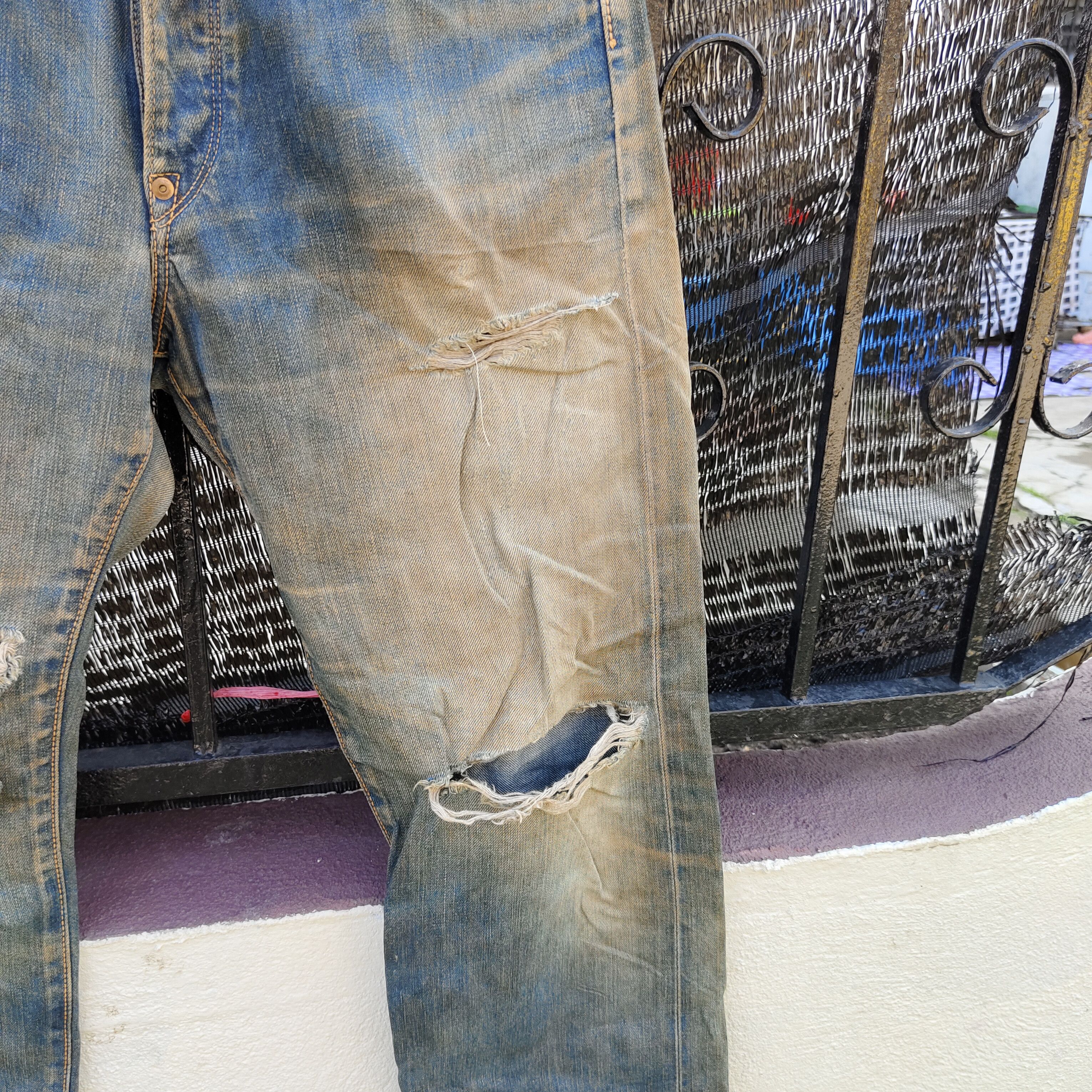 Lee Vintage 90s Lee Cowboy Selvedge Destroyed Jean Size US 30 / EU 46 - 6 Thumbnail