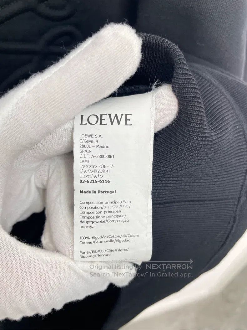 Loewe Loewe Embossed Logo Sweatshirt Black Size L / US 10 / IT 46 - 4 Thumbnail
