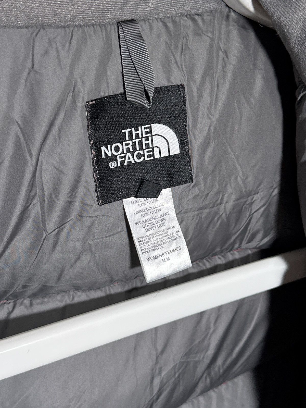 The North Face The North Face Nuptse 700 Puffer Down Vintage Jacket Size M / US 6-8 / IT 42-44 - 10 Thumbnail