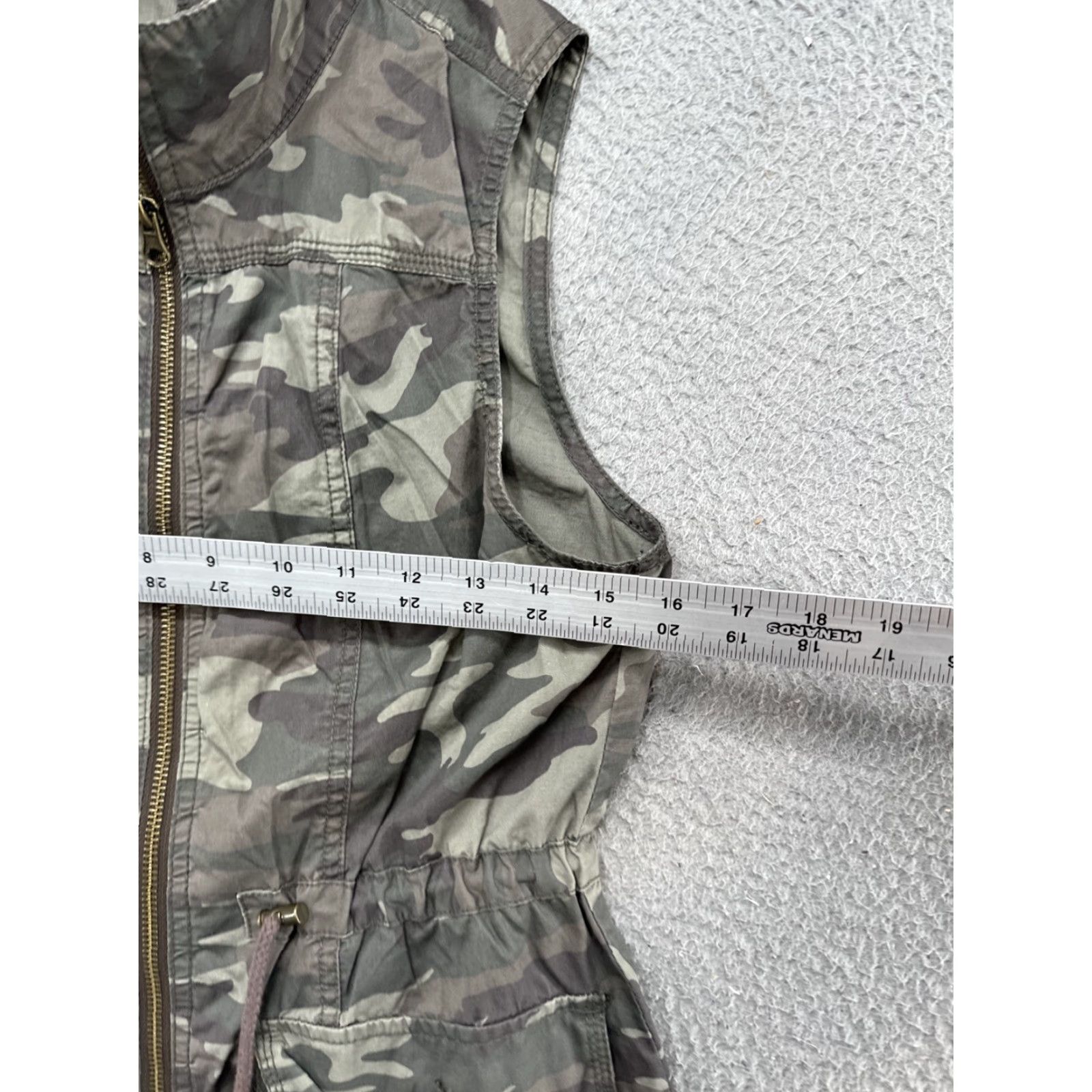 Vintage Maurices Vest Camouflage Cotton Canvas Zip Front Pockets Women’s XS Lightweight Summer/ Fall Basic Jacket Sleeveless Adult Womens Size XS / US 0-2 / IT 36-38 - 4 Thumbnail