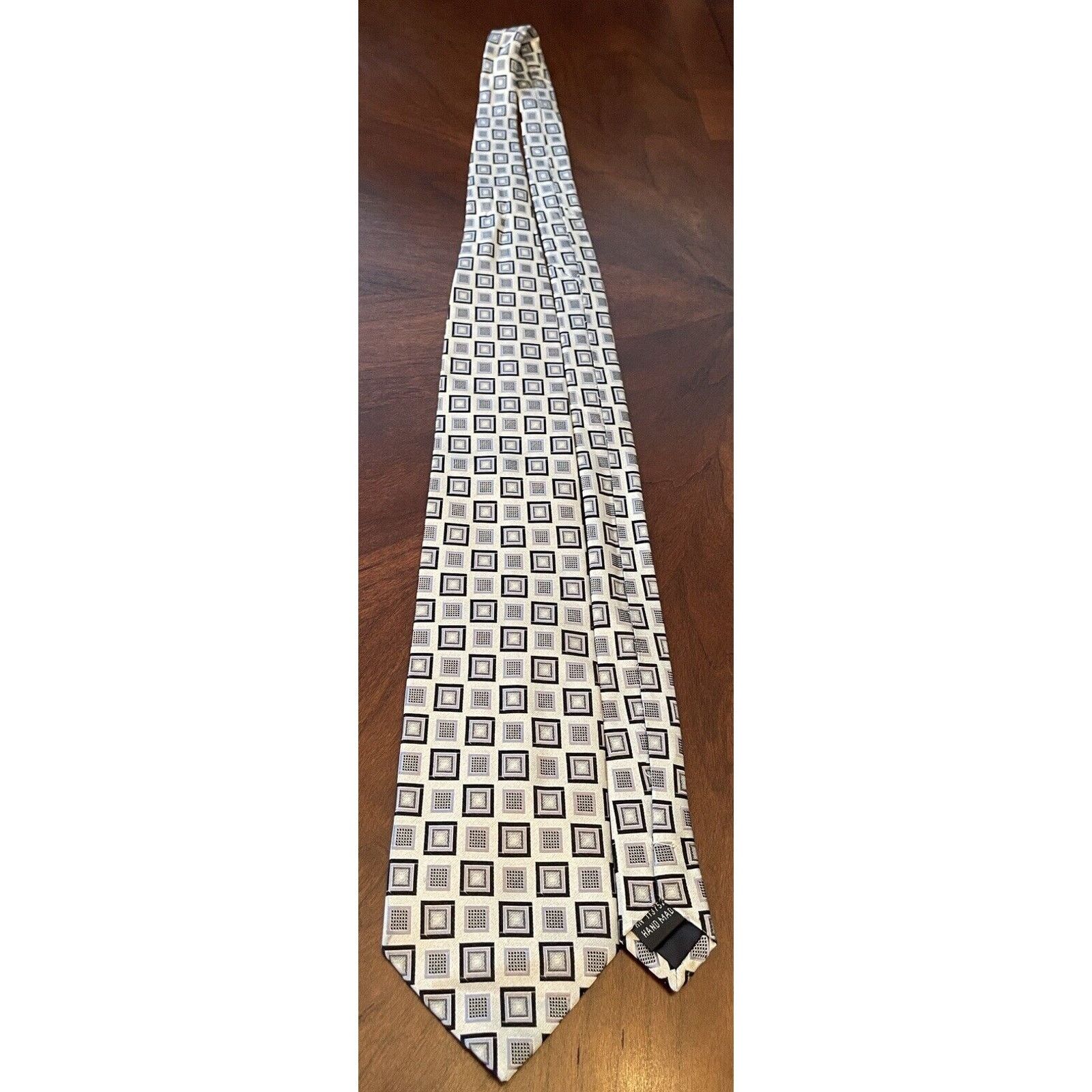Other Courage Hand Made 100% Silk Men’s Neck Tie Made In China Size ONE SIZE - 3 Thumbnail